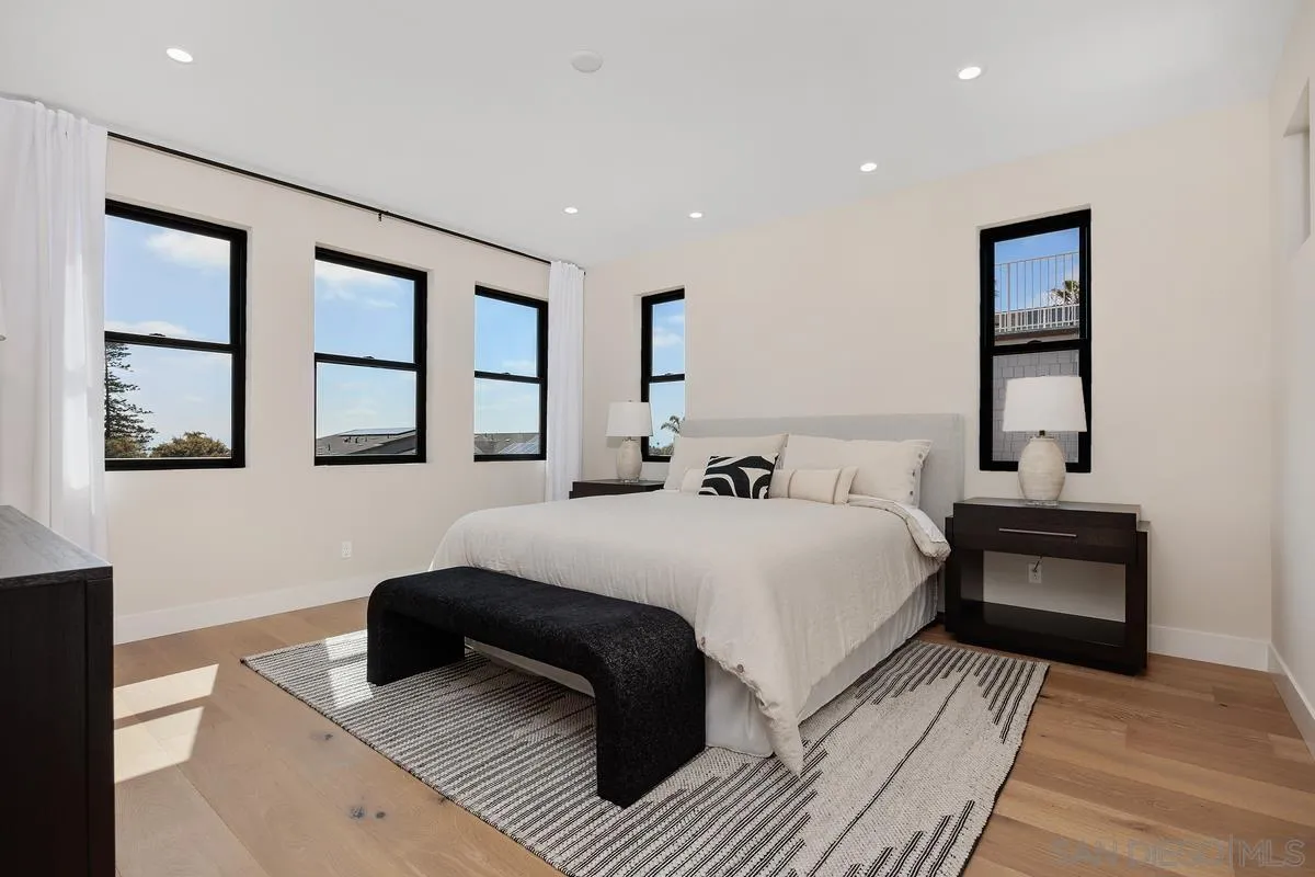 https://cdn.realtyfeed.com/cdn/127/250017163/784eeb69693c7e2e6c31259cf37dd345.webp