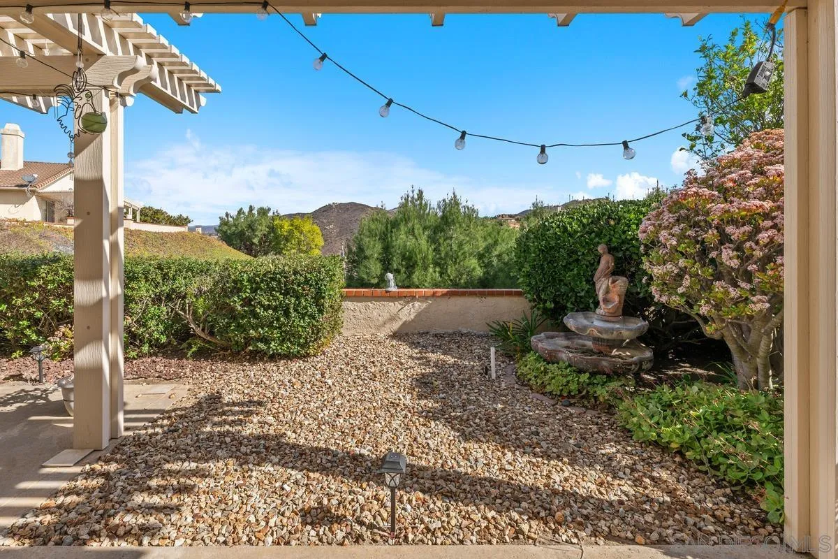 https://cdn.realtyfeed.com/cdn/127/250017193/cc2bf14e62f216d3188f58922239f8c7.webp