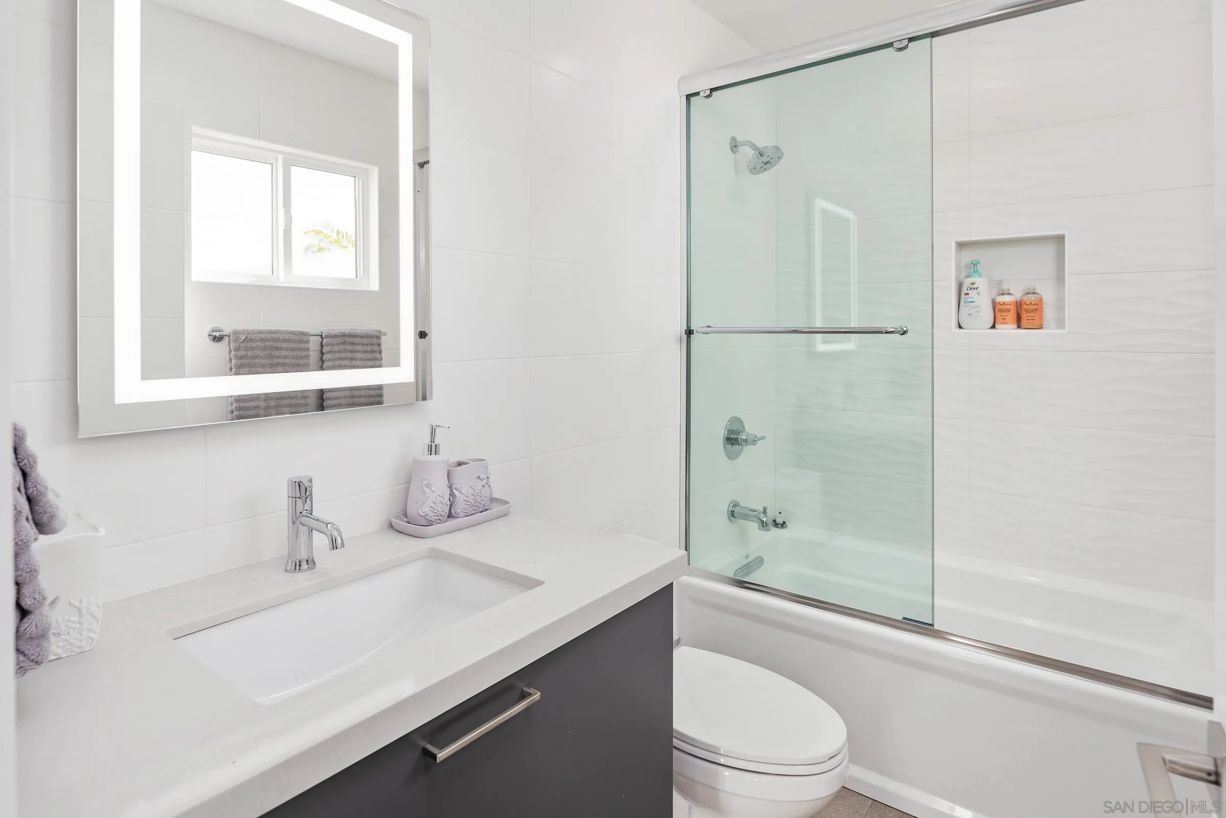 https://cdn.realtyfeed.com/cdn/127/250017196/127565e4f88cf8b59440ebae950e1c89.webp