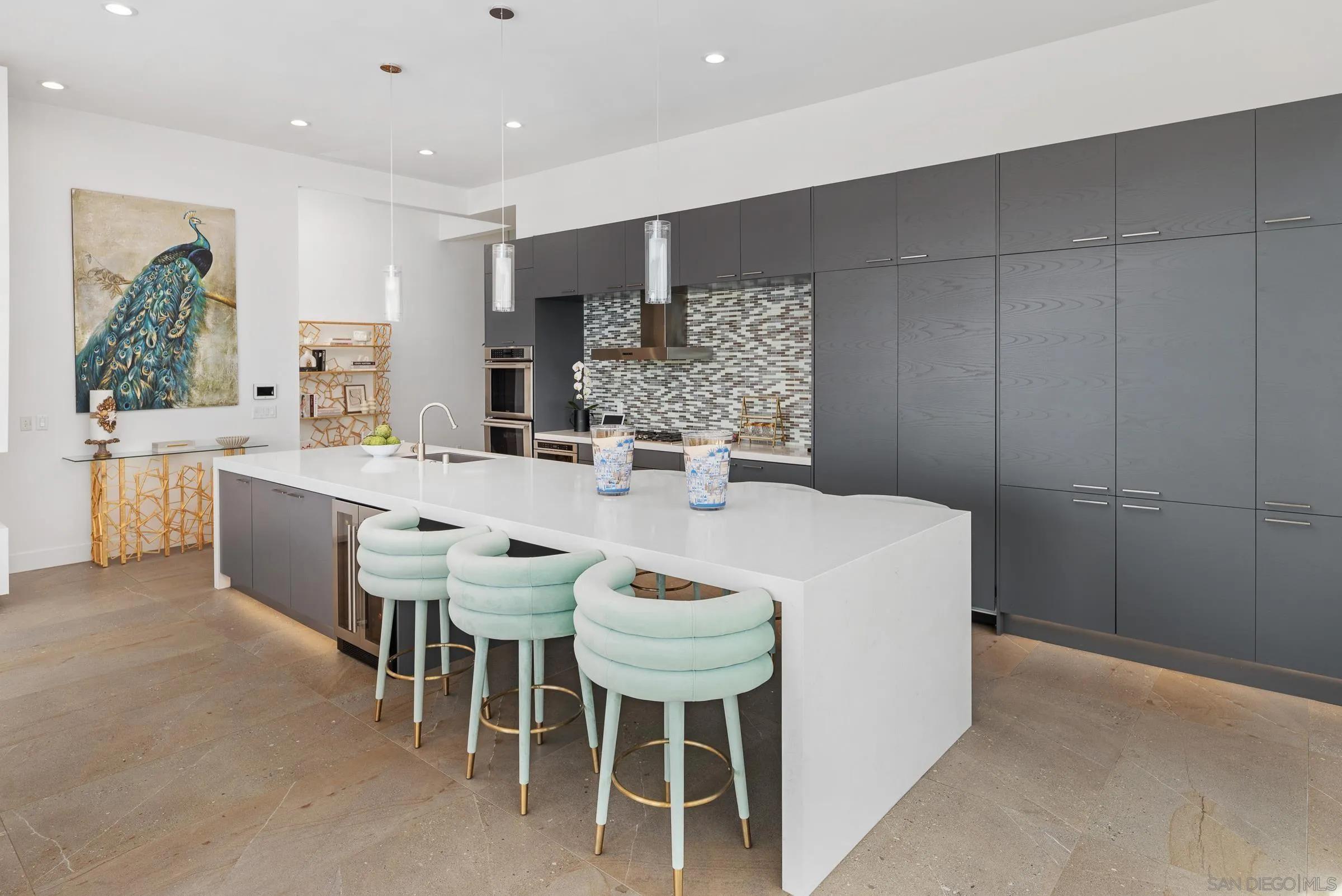 https://cdn.realtyfeed.com/cdn/127/250017196/30aa2f48126397b720d9d63c76af2634.webp