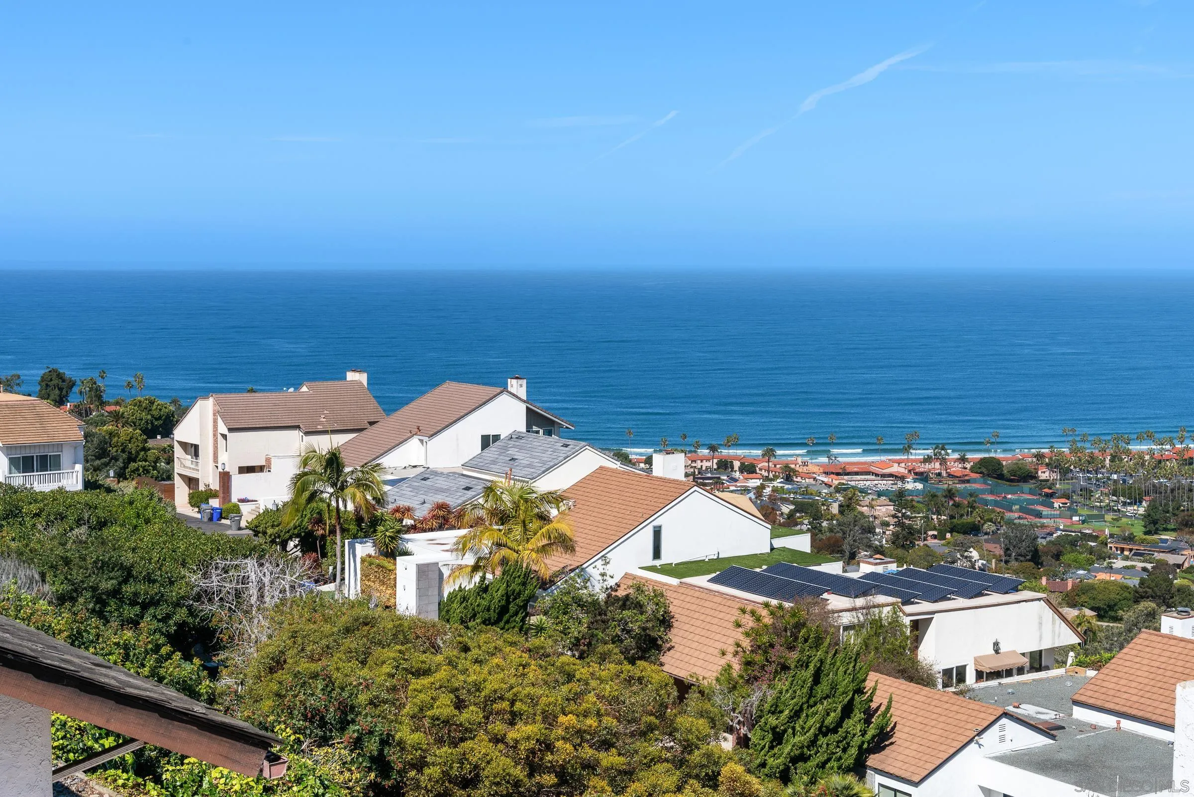 https://cdn.realtyfeed.com/cdn/127/250017196/9ce7bd594e90e59e63fe28bb12f56be0.webp