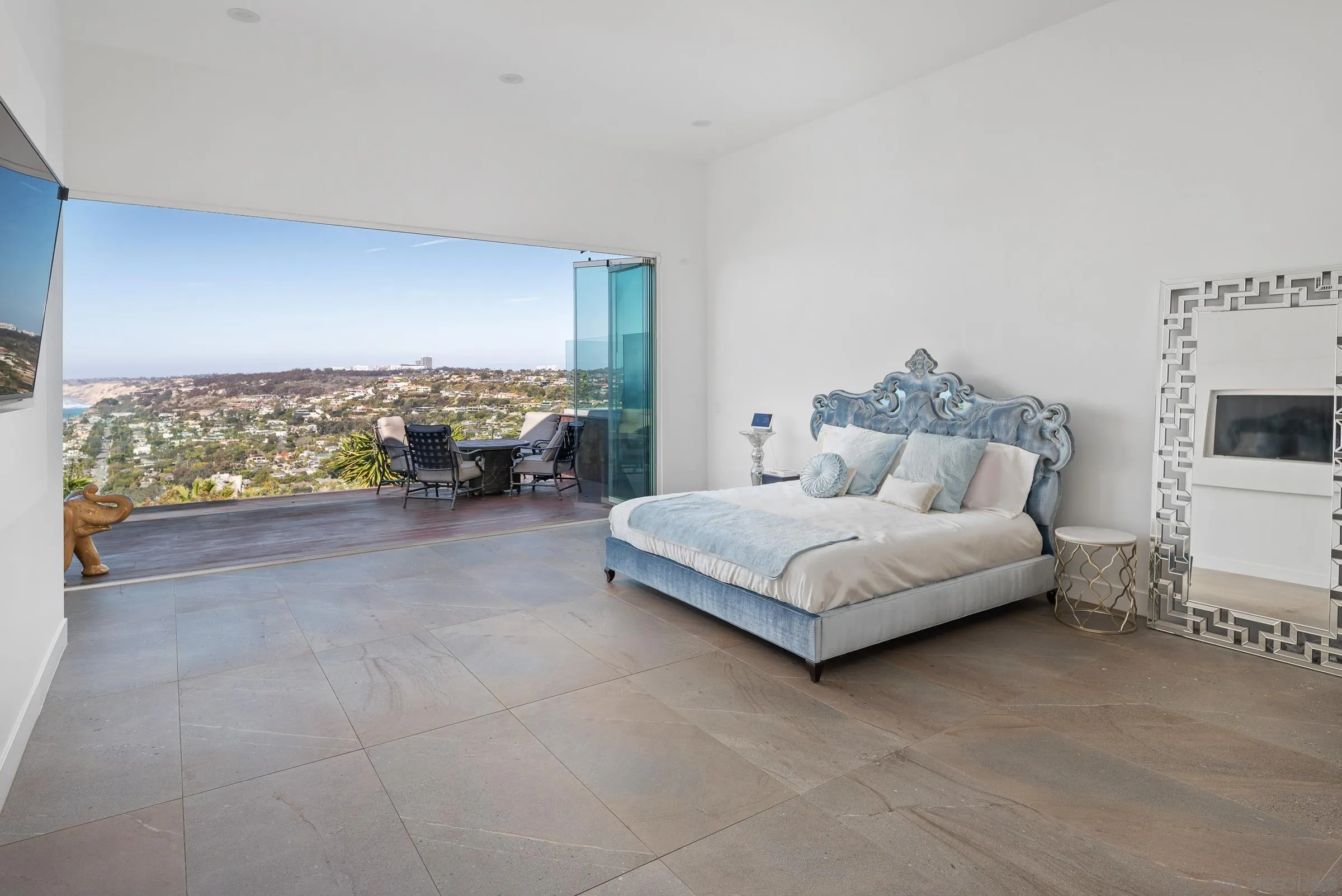 https://cdn.realtyfeed.com/cdn/127/250017196/d648c0290449f0d7eddd9fd84e43e42a.webp