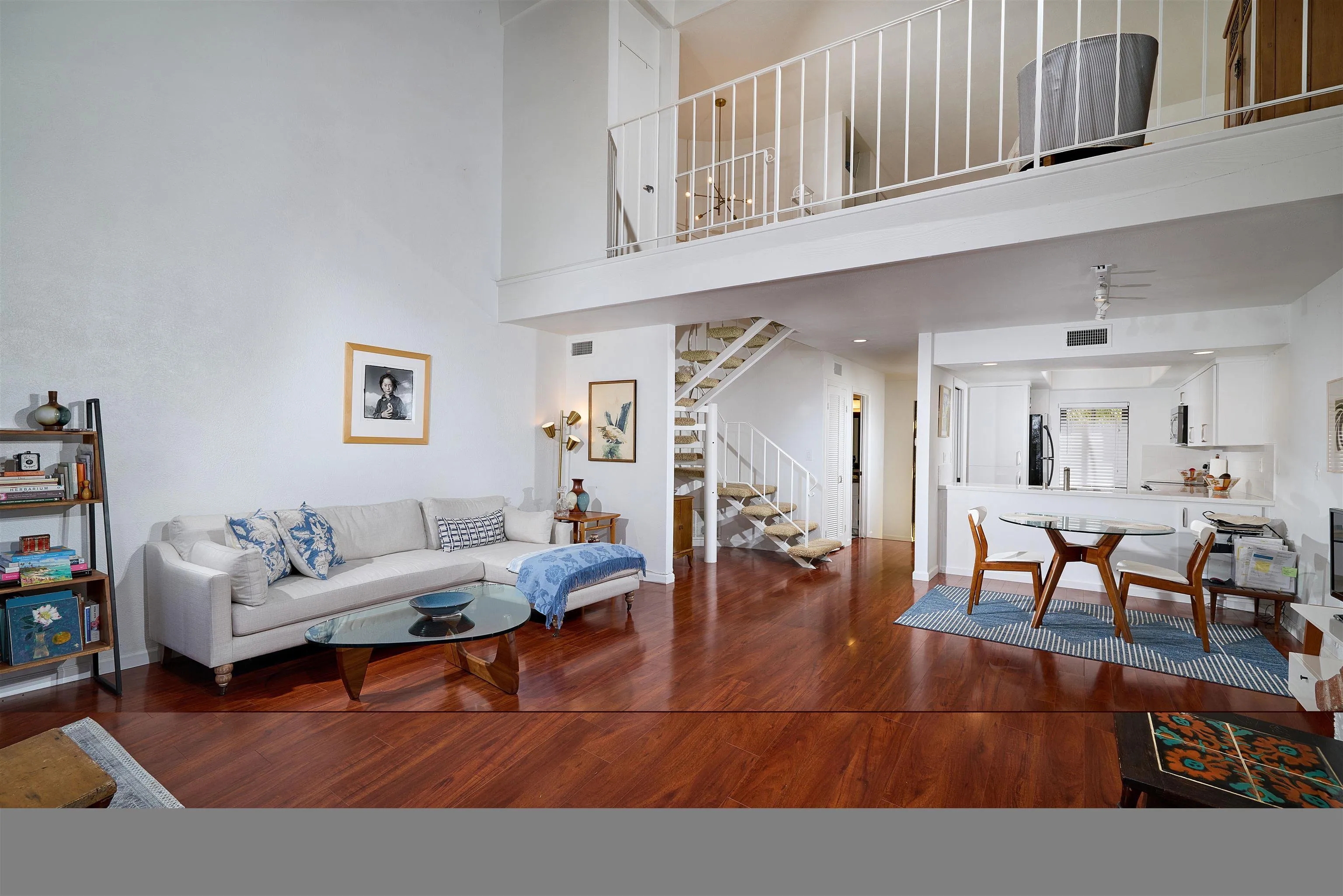 Photo #5: 250017215 Listing 