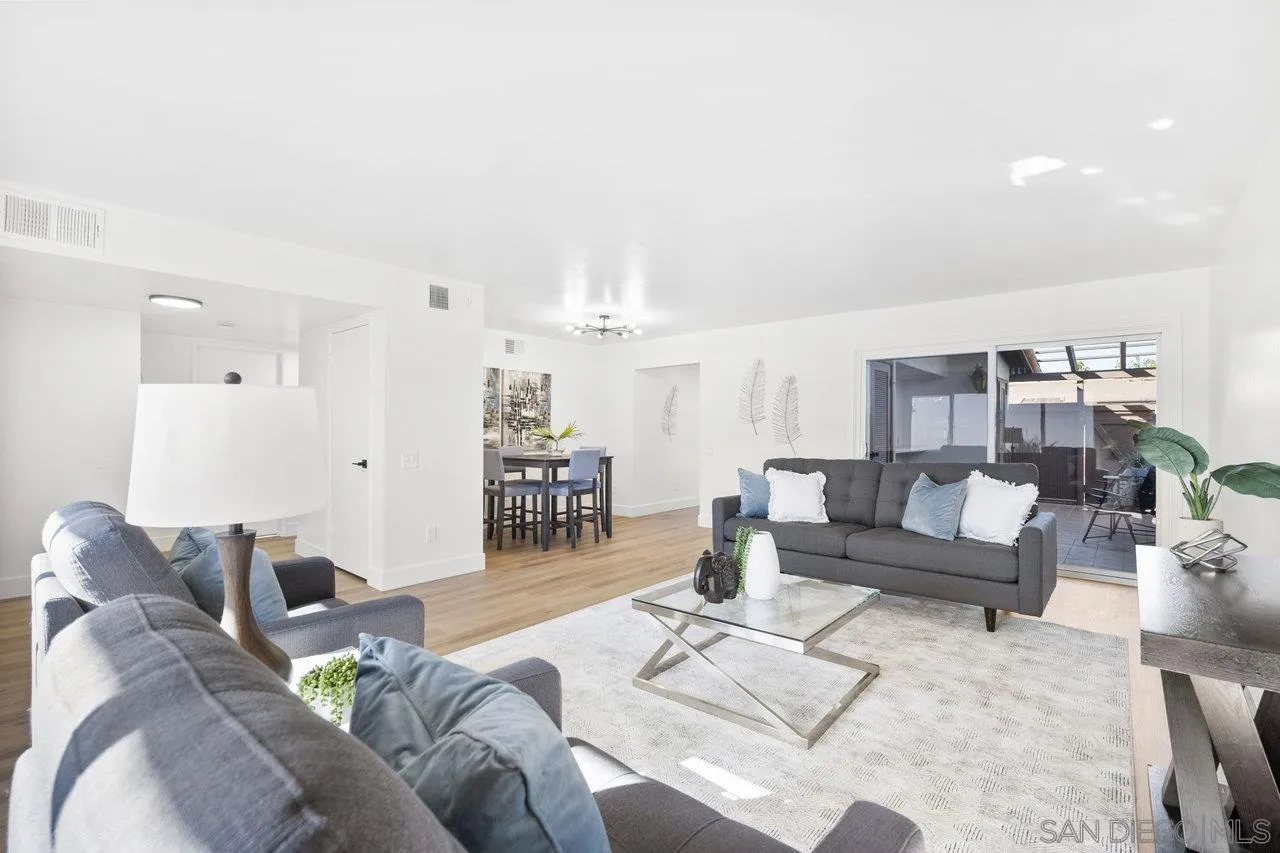 Photo #2: 250017264 Listing 