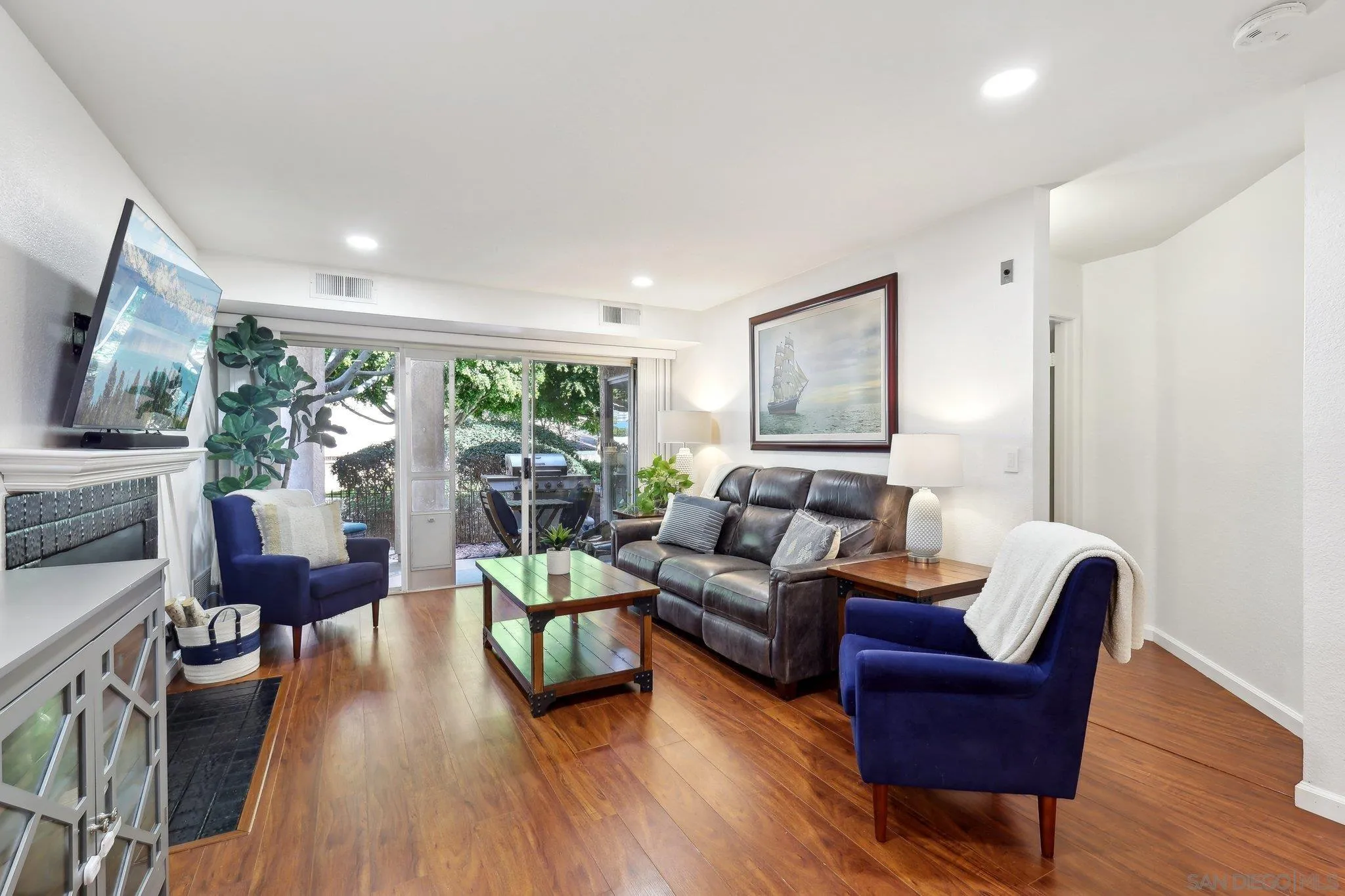 Photo #3: 250017276 Listing 