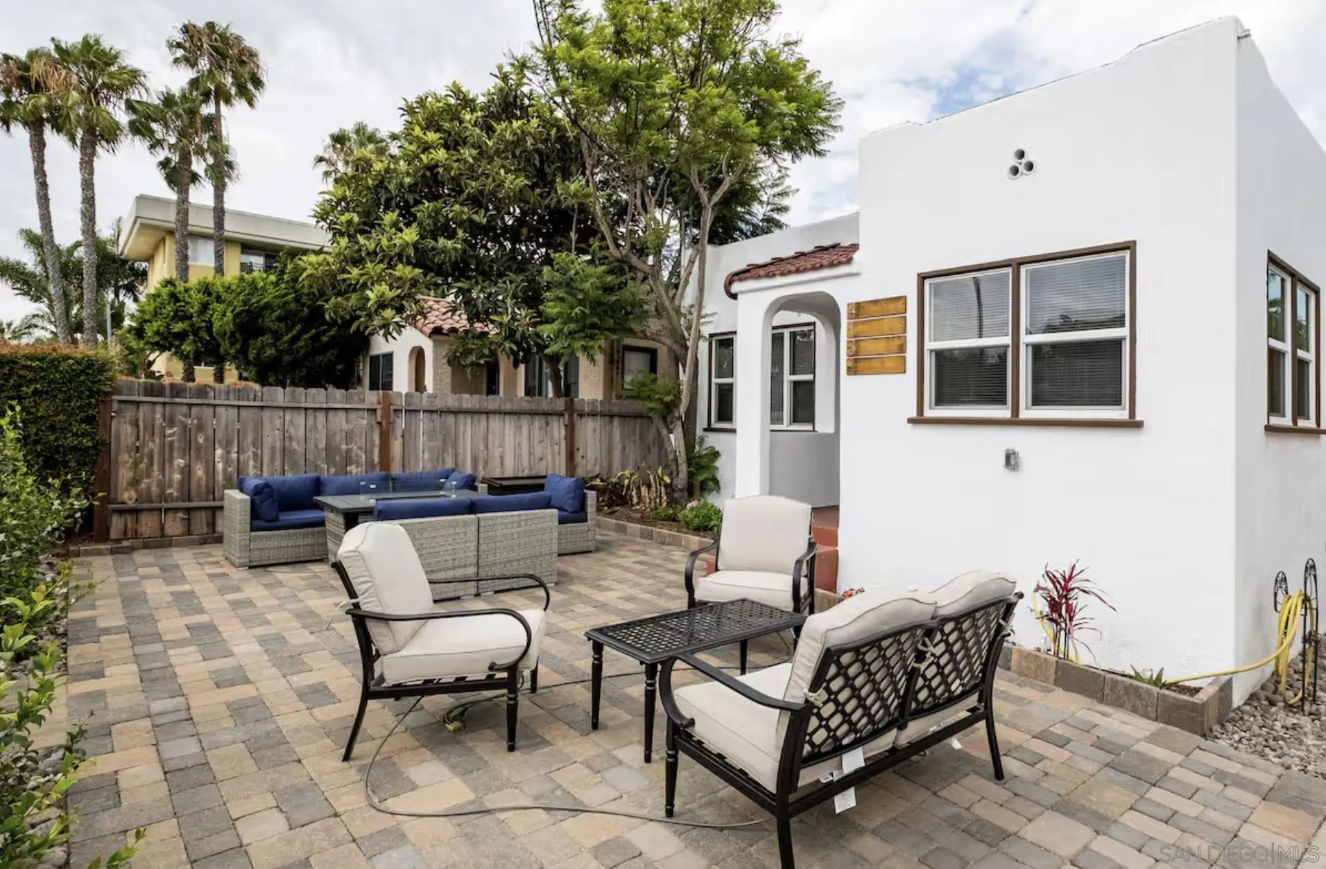 https://cdn.realtyfeed.com/cdn/127/250017356/4f7cb26c7edfb9f50ba0a480e0c12711.webp