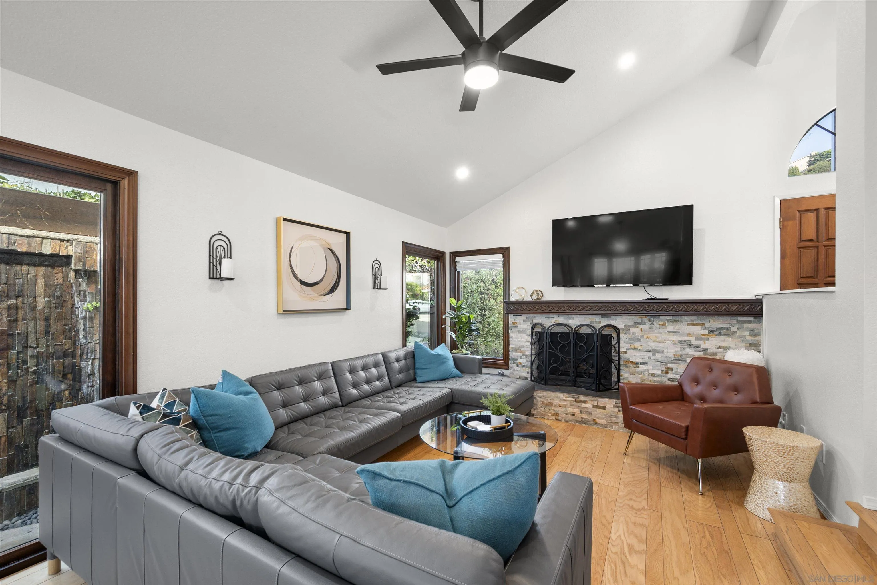 https://cdn.realtyfeed.com/cdn/127/250017441/613e92dcc4329dfaa76e5086bed8c893.webp