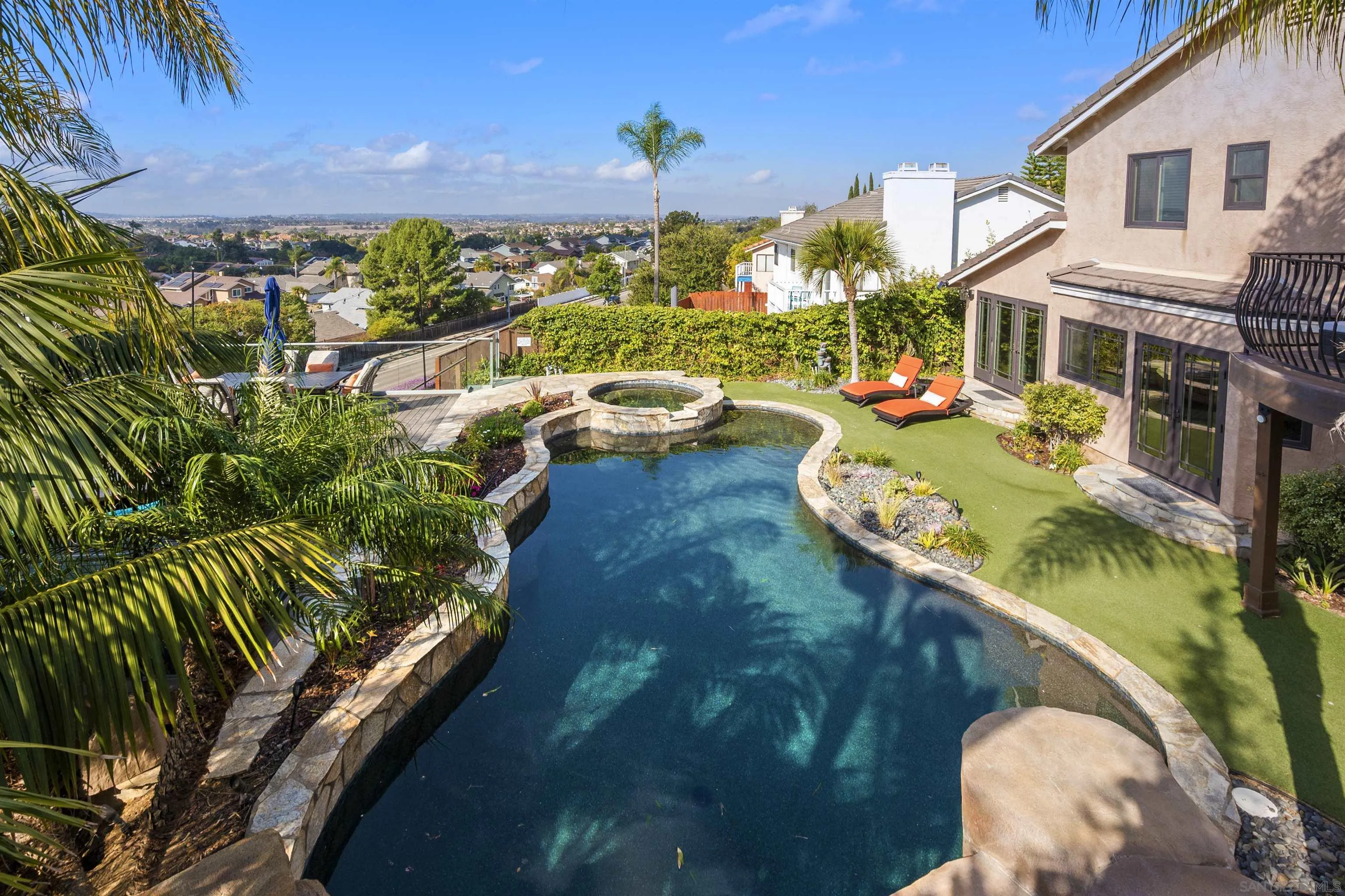 https://cdn.realtyfeed.com/cdn/127/250017441/7e9eb008e47913b7e60389e115934e89.webp