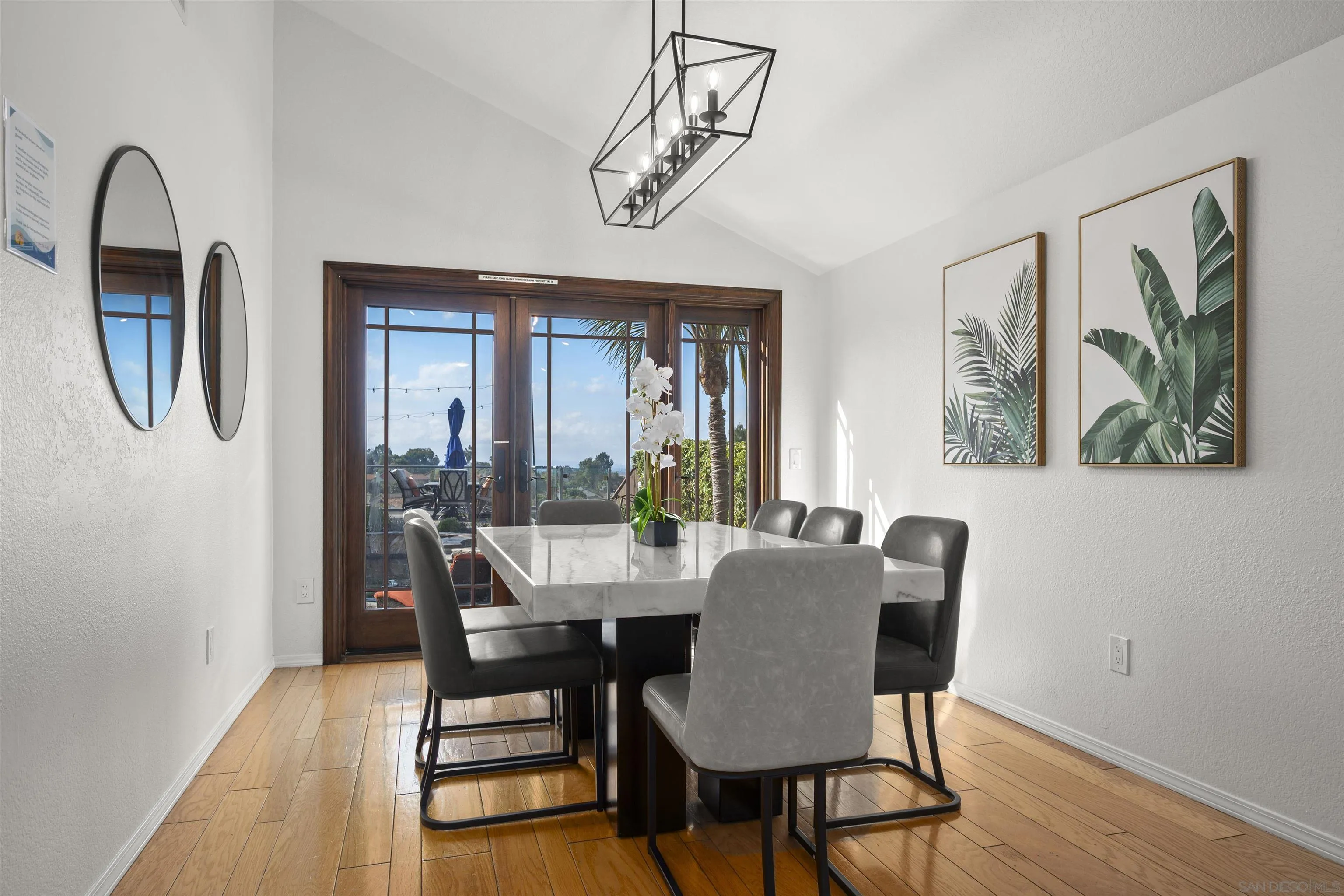 https://cdn.realtyfeed.com/cdn/127/250017441/96d71c945356680fdd86d6b03b904d53.webp
