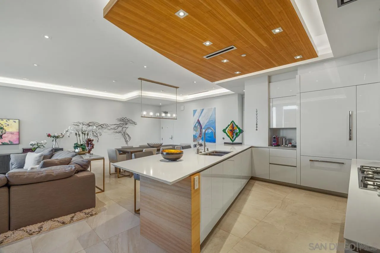 https://cdn.realtyfeed.com/cdn/127/250017454/6c9b665ddc886f6c5f91914056b2b4bd.webp