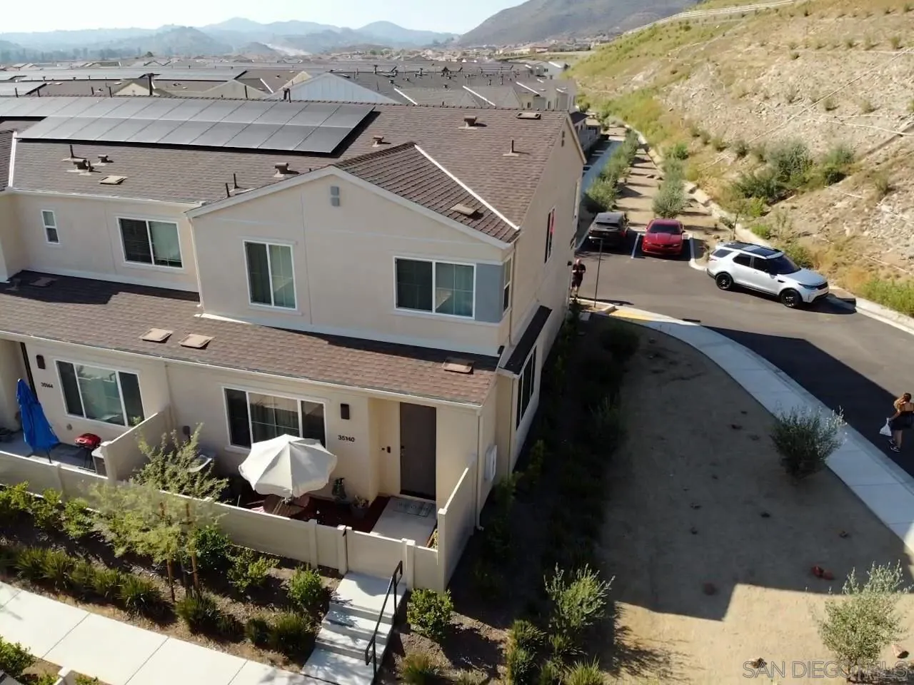 Photo #3: 250017786 Listing 