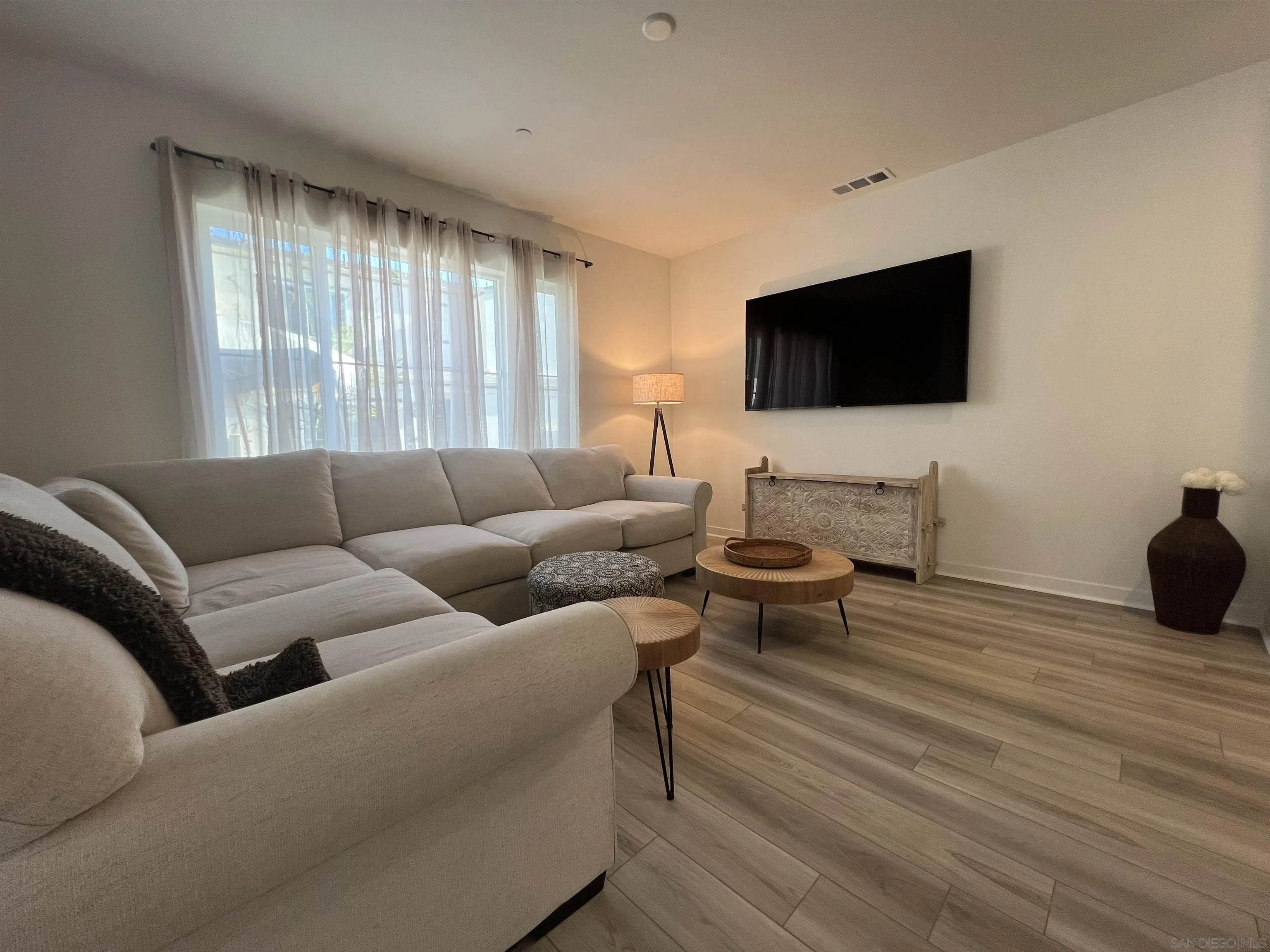Photo #5: 250017786 Listing 