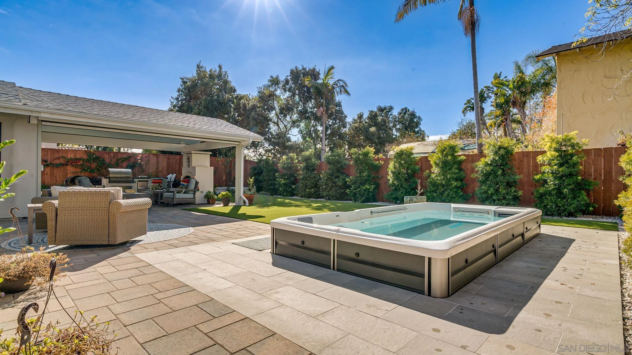 https://cdn.realtyfeed.com/cdn/127/250017844/4851ee5f99ec3f6f1c6d062f3054d33d.webp
