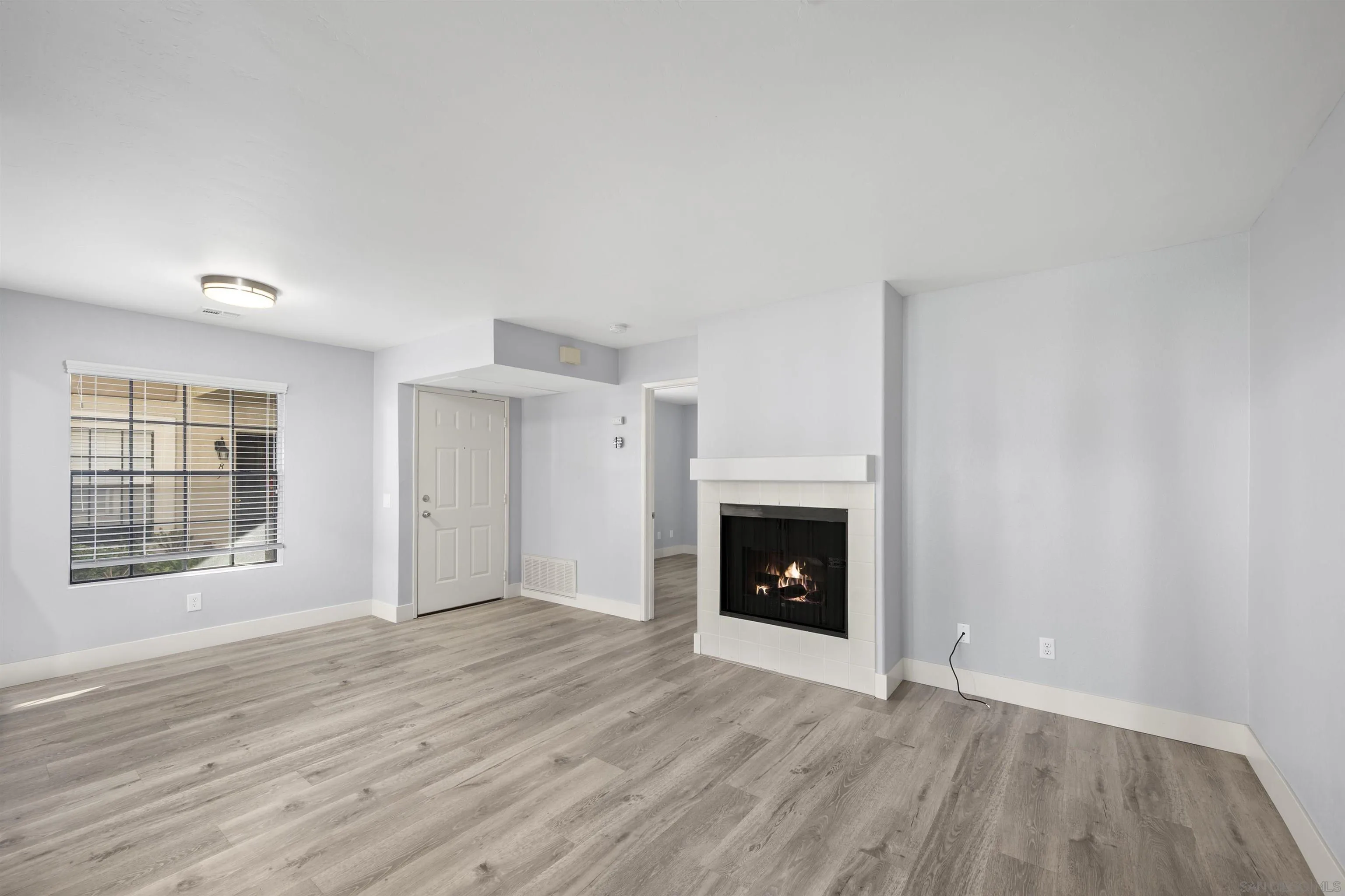 Photo #6: 250017869 Listing 