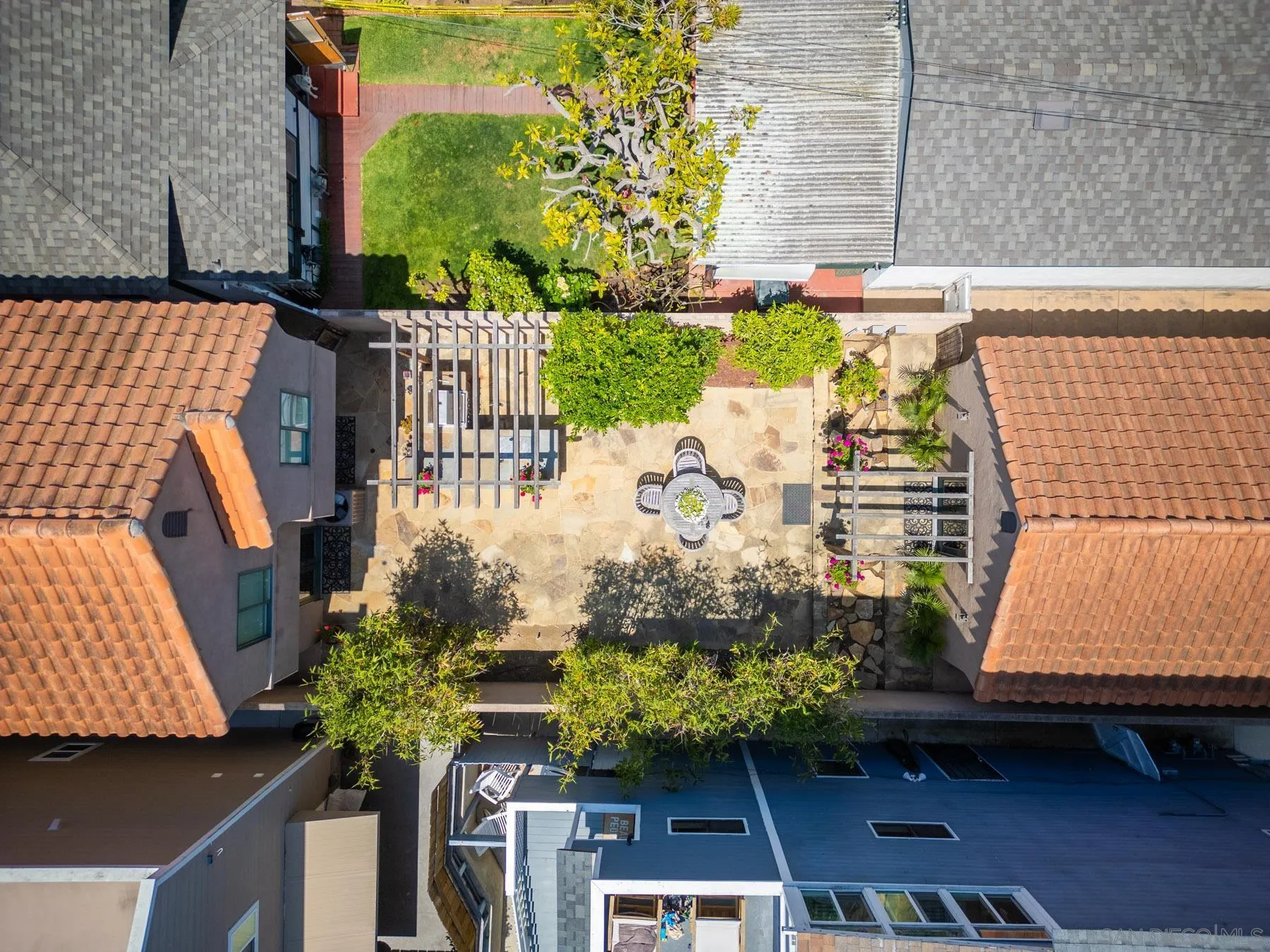 https://cdn.realtyfeed.com/cdn/127/250017905/374457a35090a219eafaadda0246b23f.webp