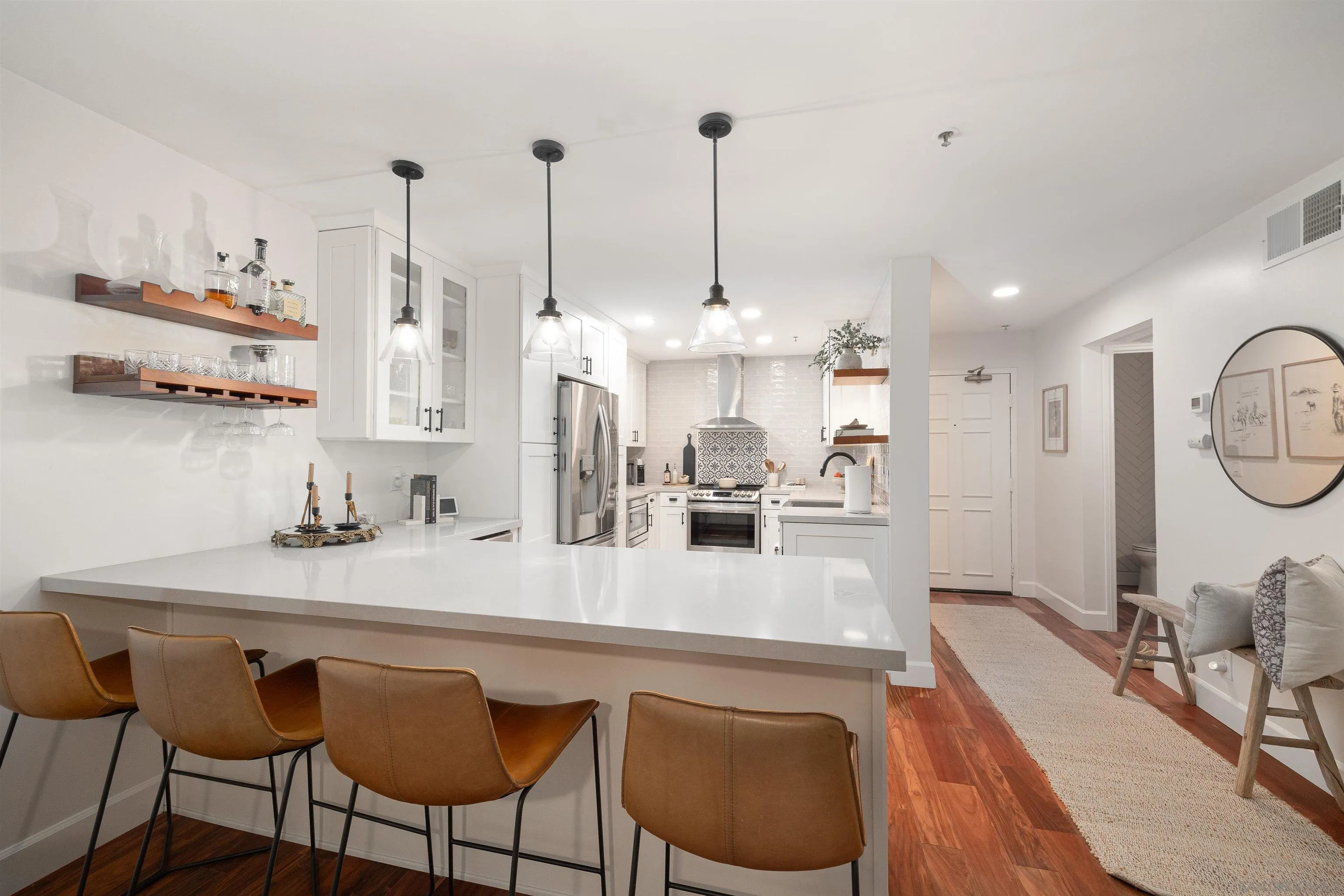 Photo #3: 250018029 Listing 