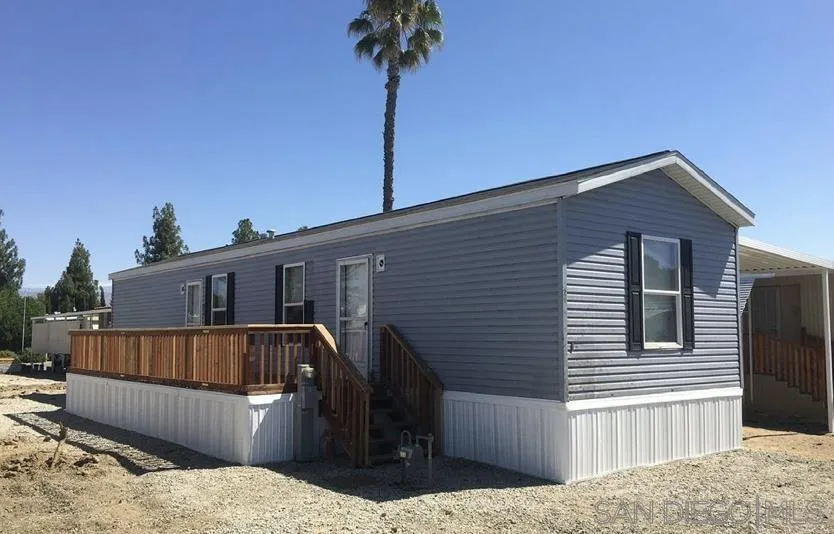 725 Thornton Avenue UNIT 79, Hemet, CA, 92543