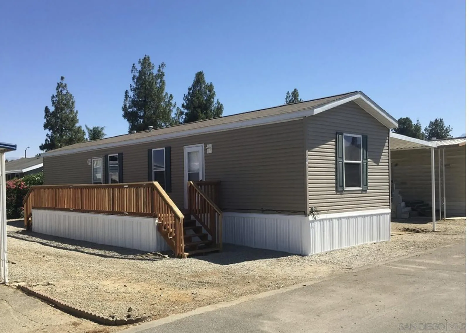 725 Thornton Ave UNIT 72, Hemet, CA, 92543