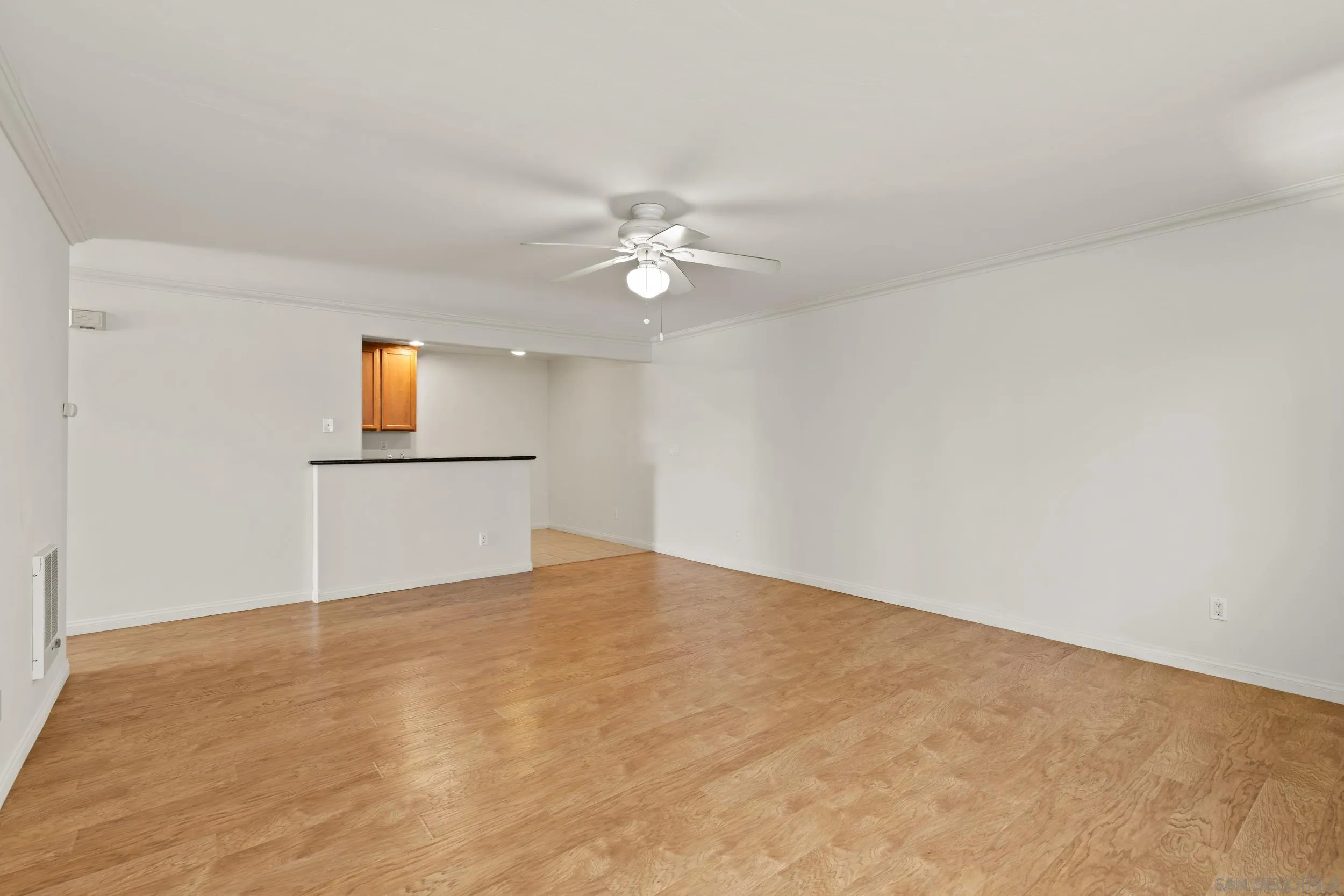 Photo #5: 250018191 Listing 