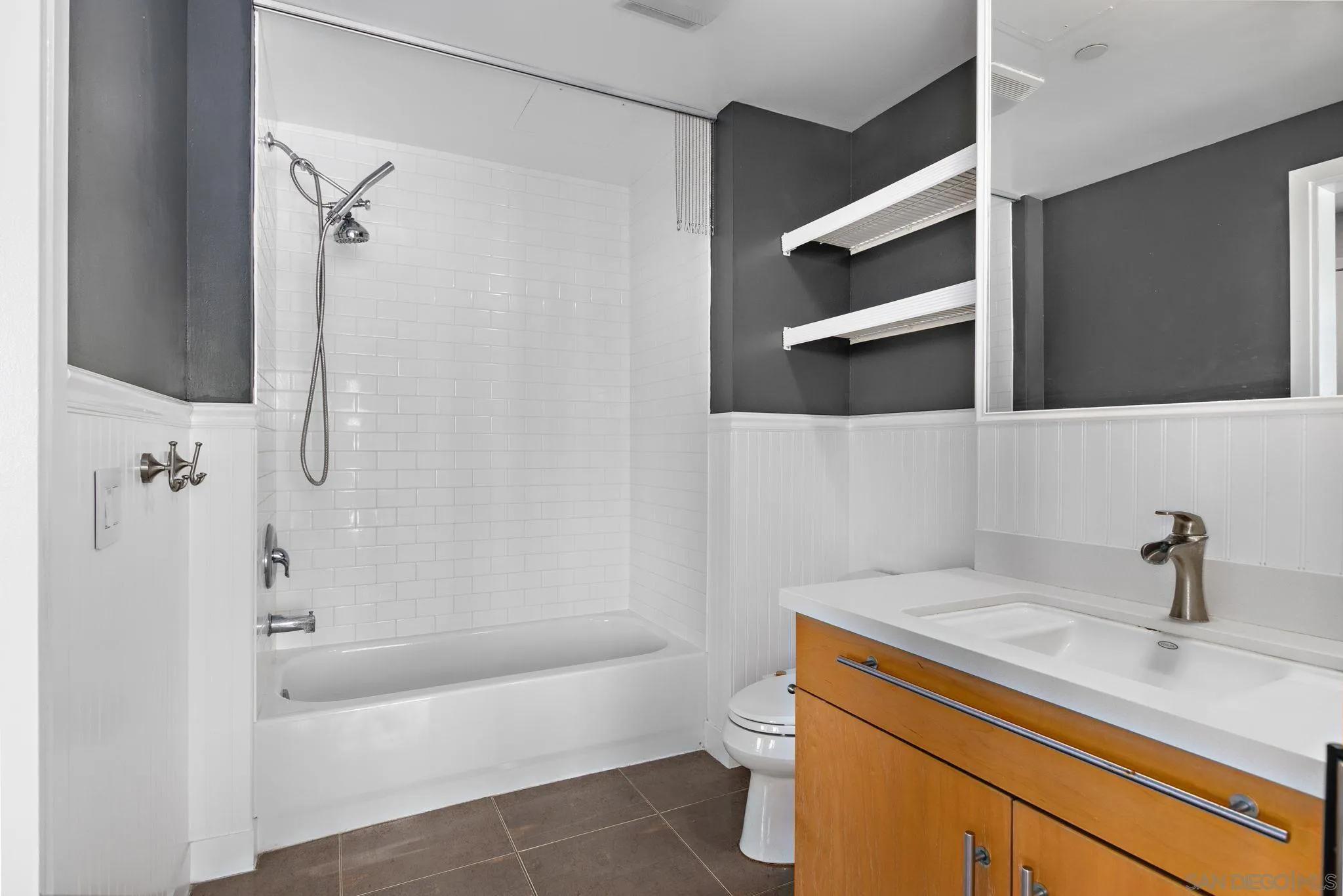 Photo #11: 250018298 Listing: Photo #11