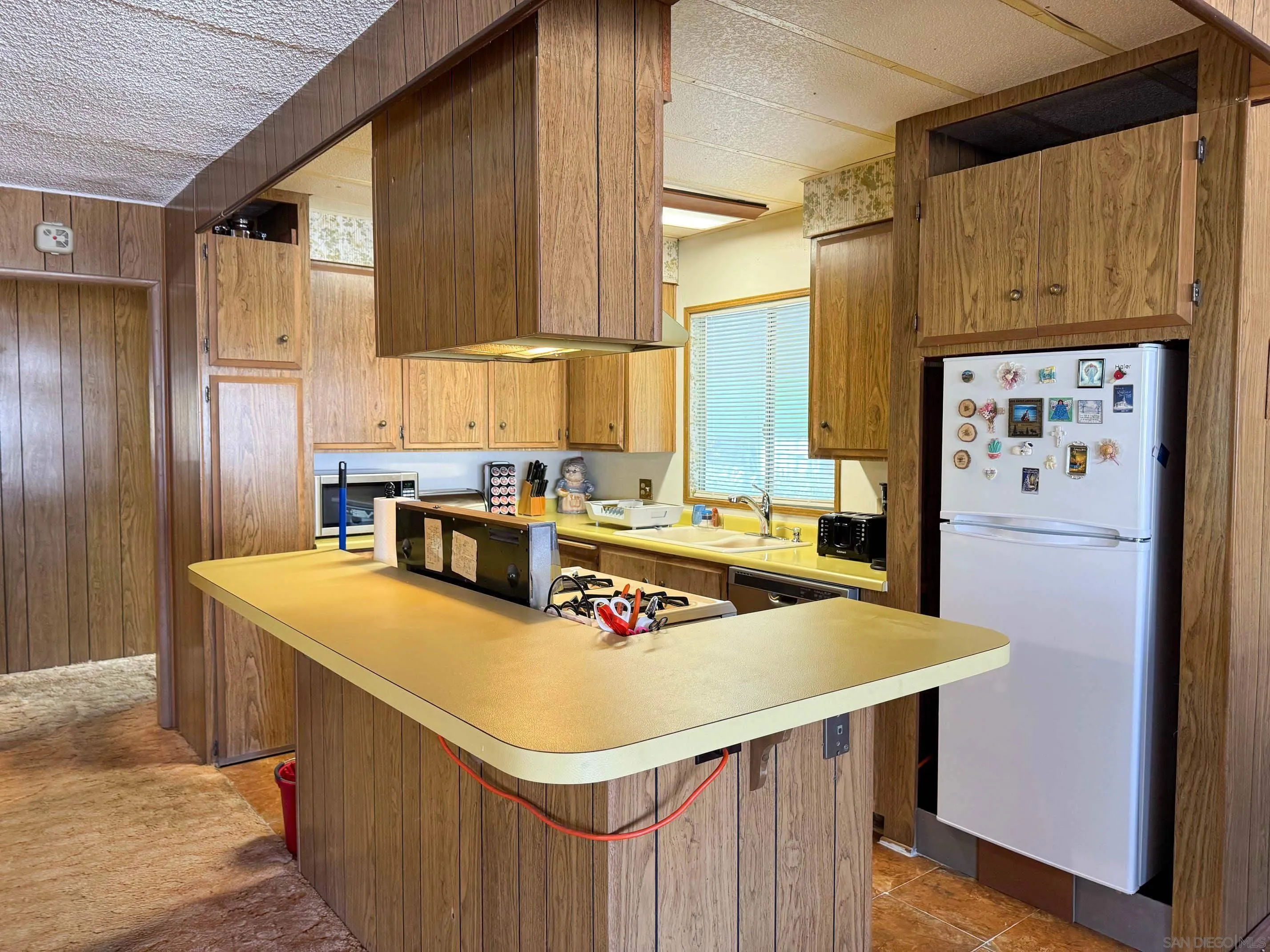 https://cdn.realtyfeed.com/cdn/127/250018304/8a1ddd59f49e04ed61fd8b7018274616.webp