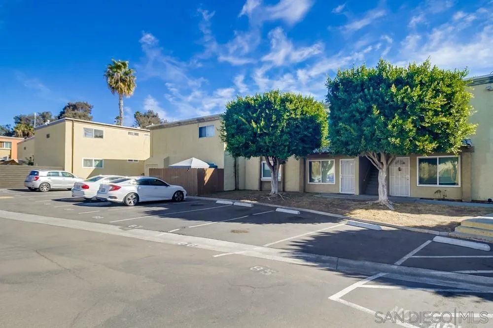 Photo #3: 250018323 Listing 