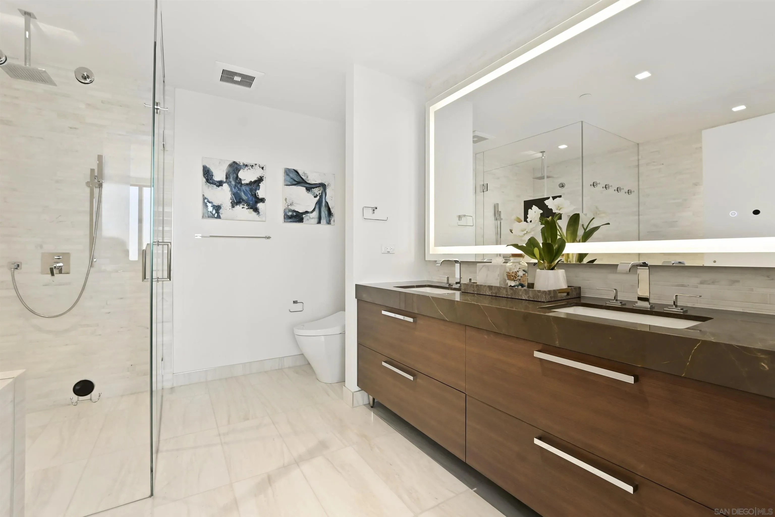 Photo #5: 250018377 Listing 