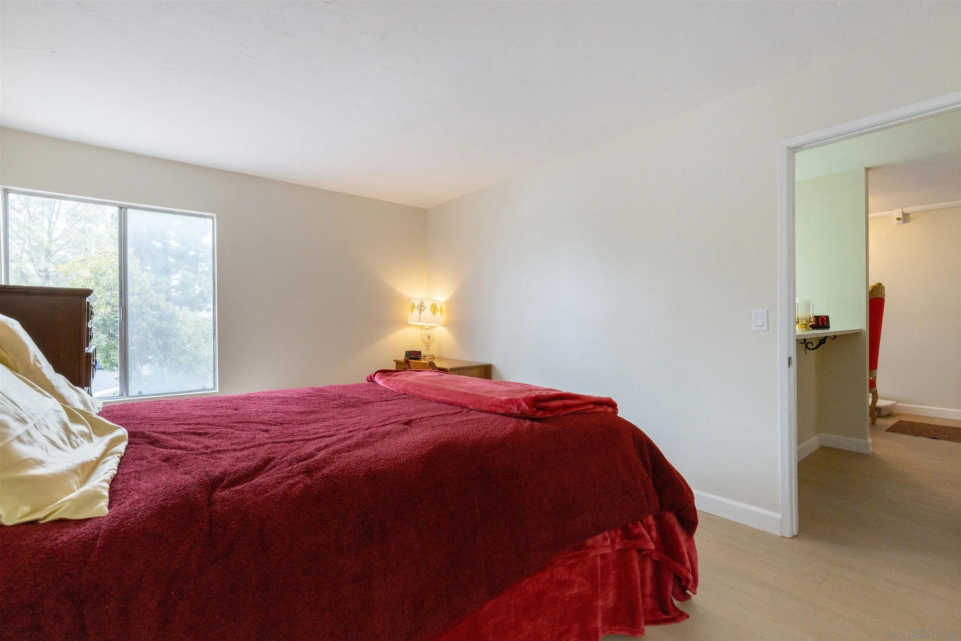https://cdn.realtyfeed.com/cdn/127/250018614/e55f76670cfc3de5b71d8fa8a44c9134.webp