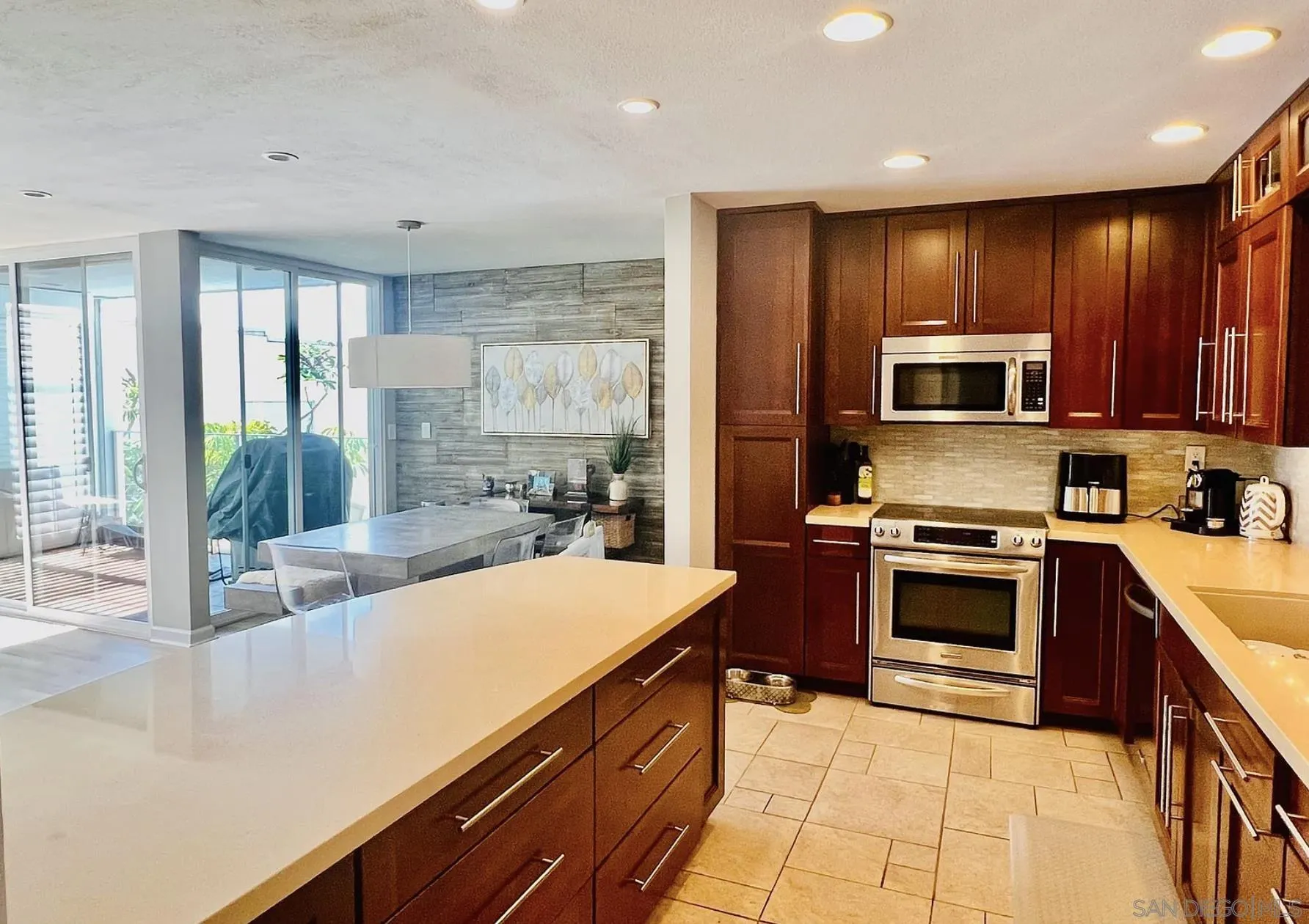 Photo #6: 250018703 Listing 