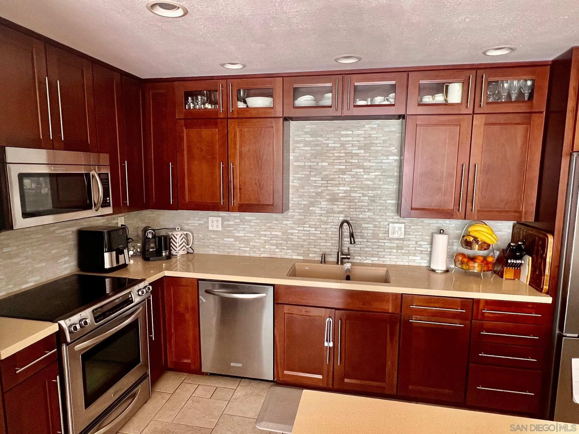 Photo #12: 250018703 Listing: Photo #12