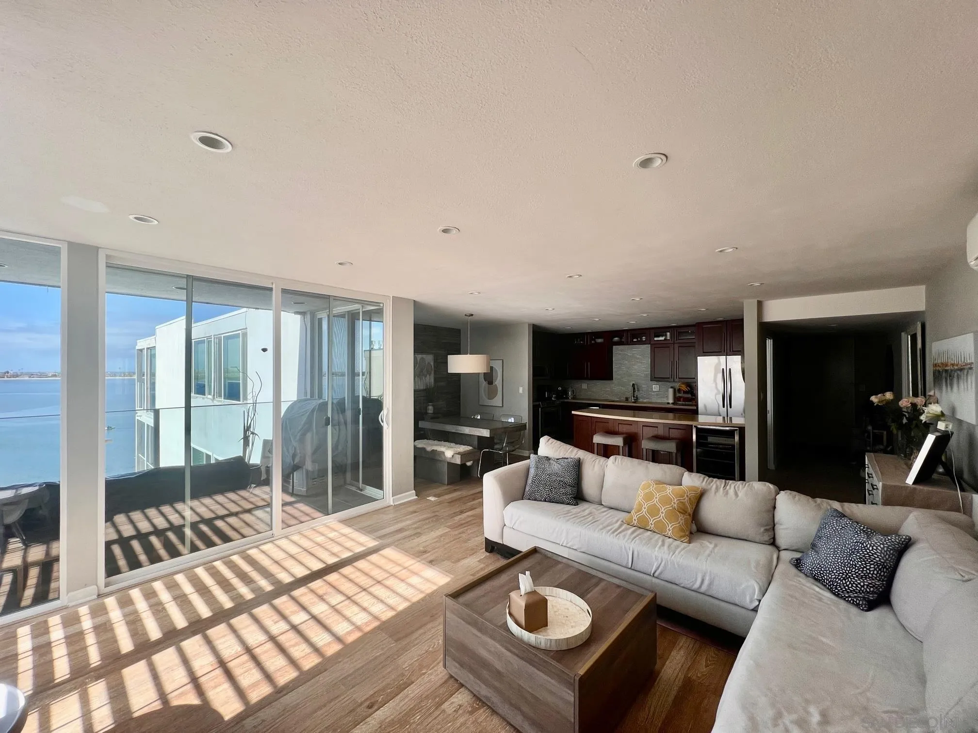 Photo #5: 250018703 Listing 