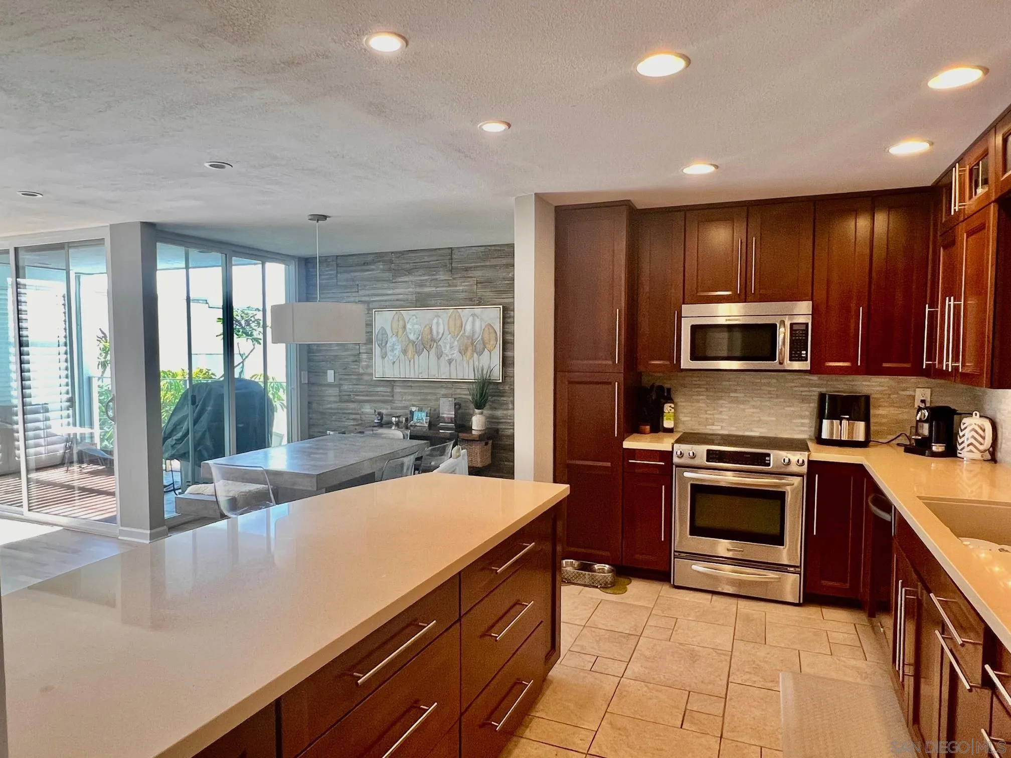 Photo #13: 250018703 Listing: Photo #13