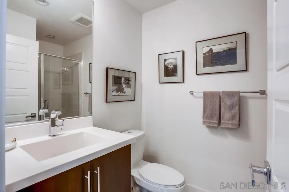 https://cdn.realtyfeed.com/cdn/127/250018742/1d133ffe9bbde11e56764f383aab3984.webp