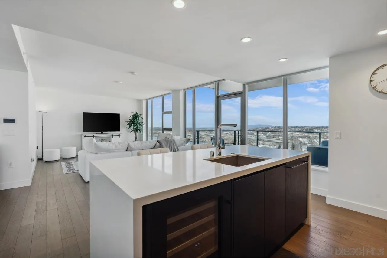 Photo #18: 250018754 Listing: Photo #18