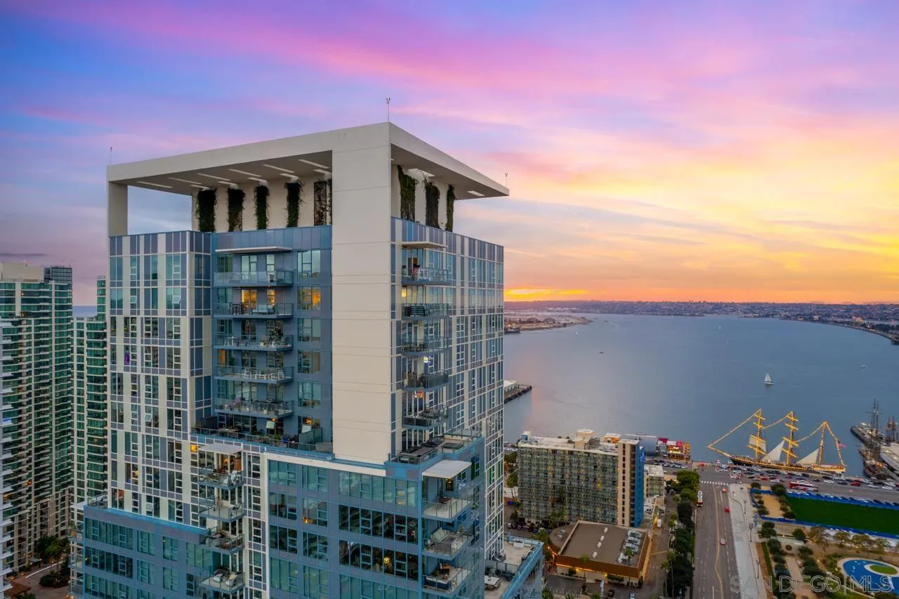 Photo #48: 250018754 Listing: Photo #48