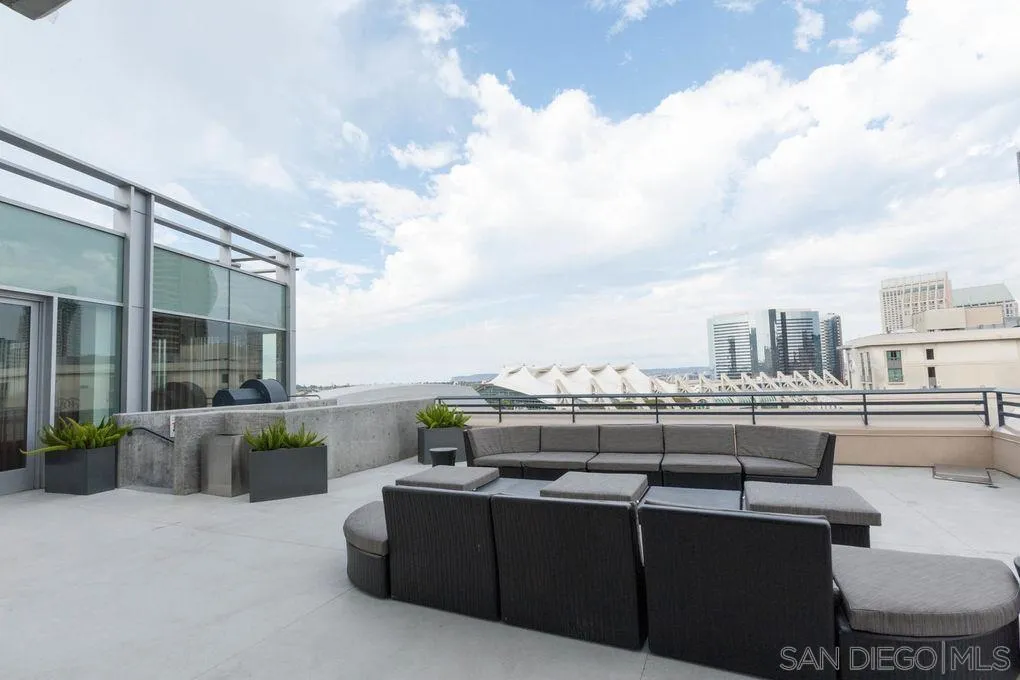 Photo #4: 250018805 Listing 
