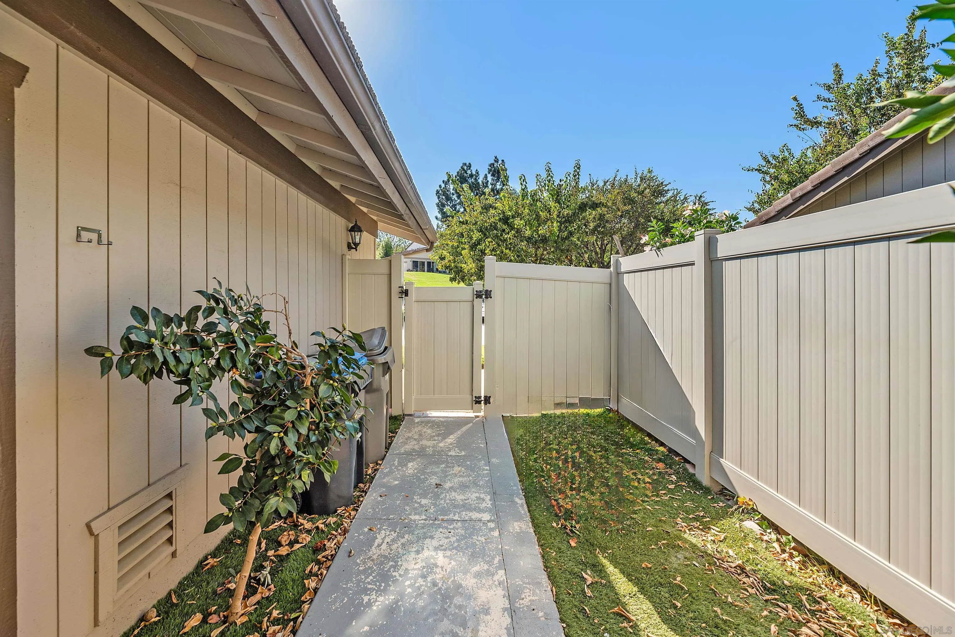 Photo #39: 250018940 Listing: Photo #39