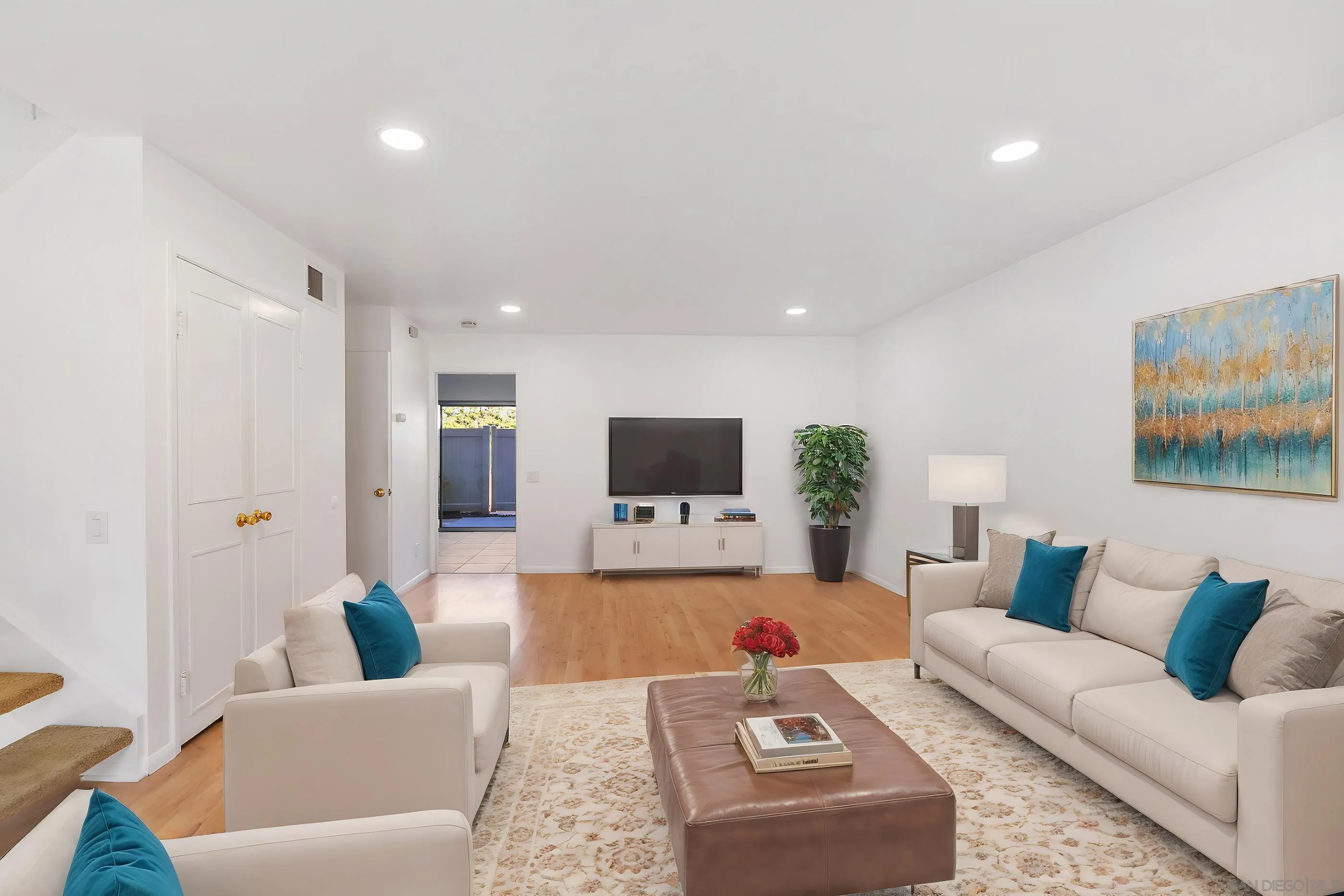 Photo #6: 250018940 Listing: Photo #6