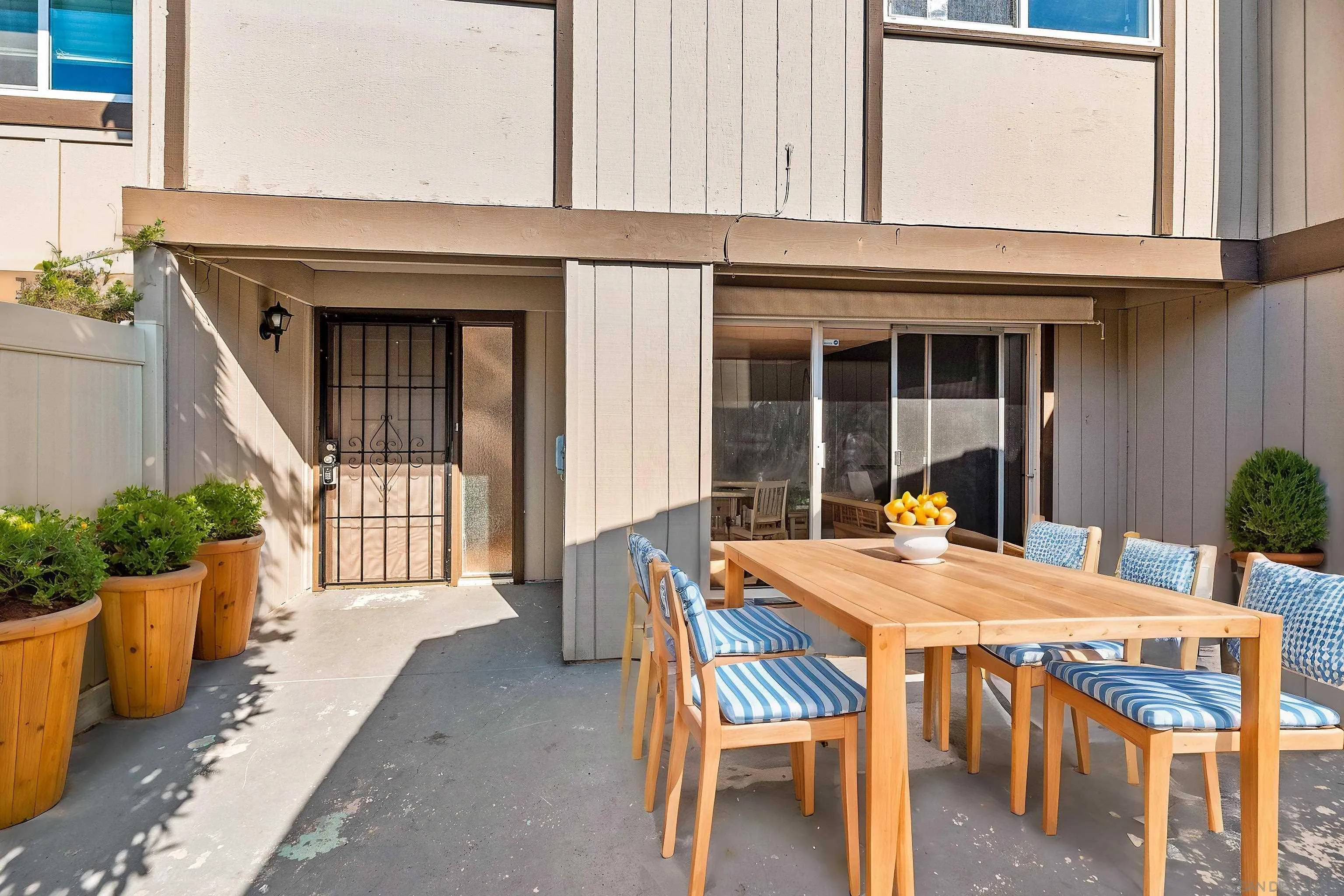 Photo #3: 250018940 Listing: Photo #3