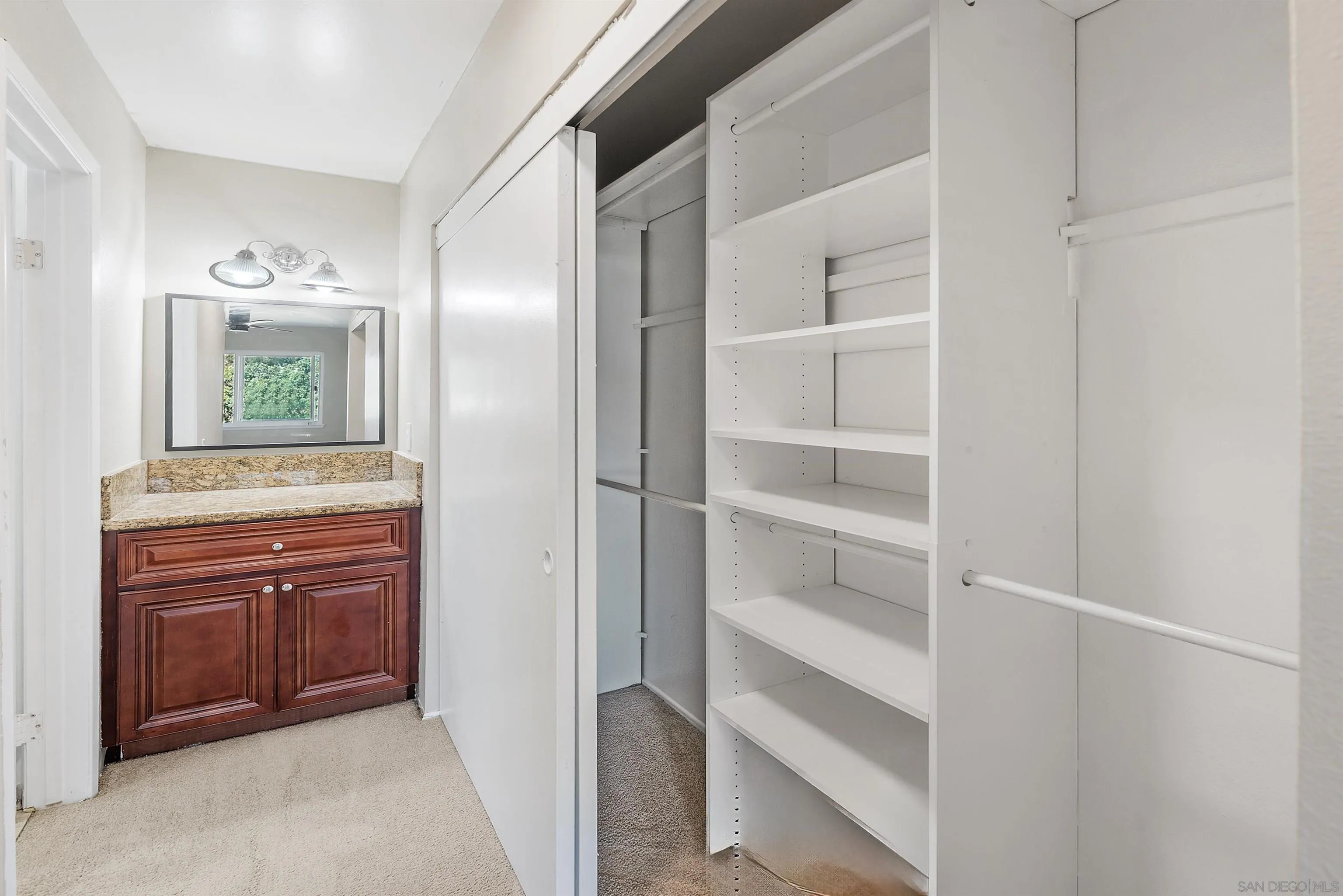 Photo #32: 250018940 Listing: Photo #32