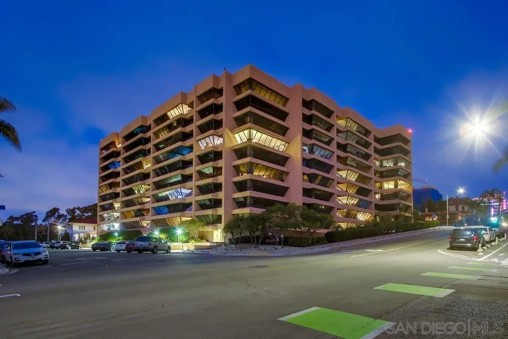Photo #3: 250018992 Listing 