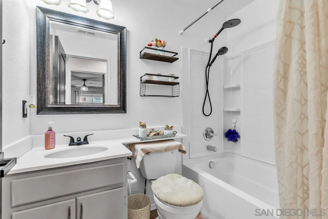 https://cdn.realtyfeed.com/cdn/127/250019014/3aedd6ef2f4d0afcb5eae186c9da2586.webp