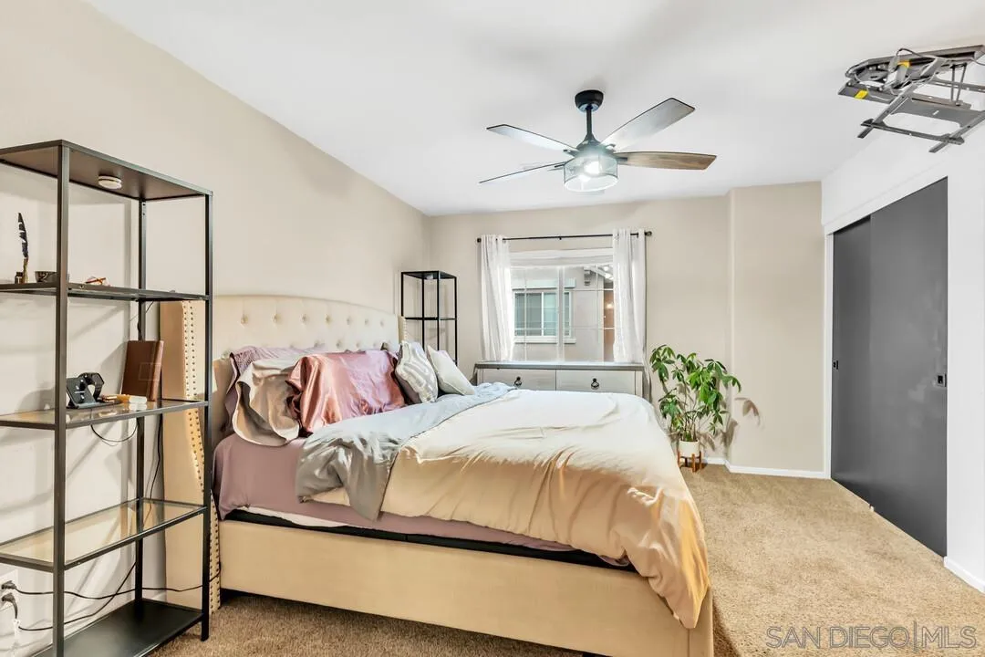 https://cdn.realtyfeed.com/cdn/127/250019014/e6ca232dae03776b4abb17ceaaac38a1.webp
