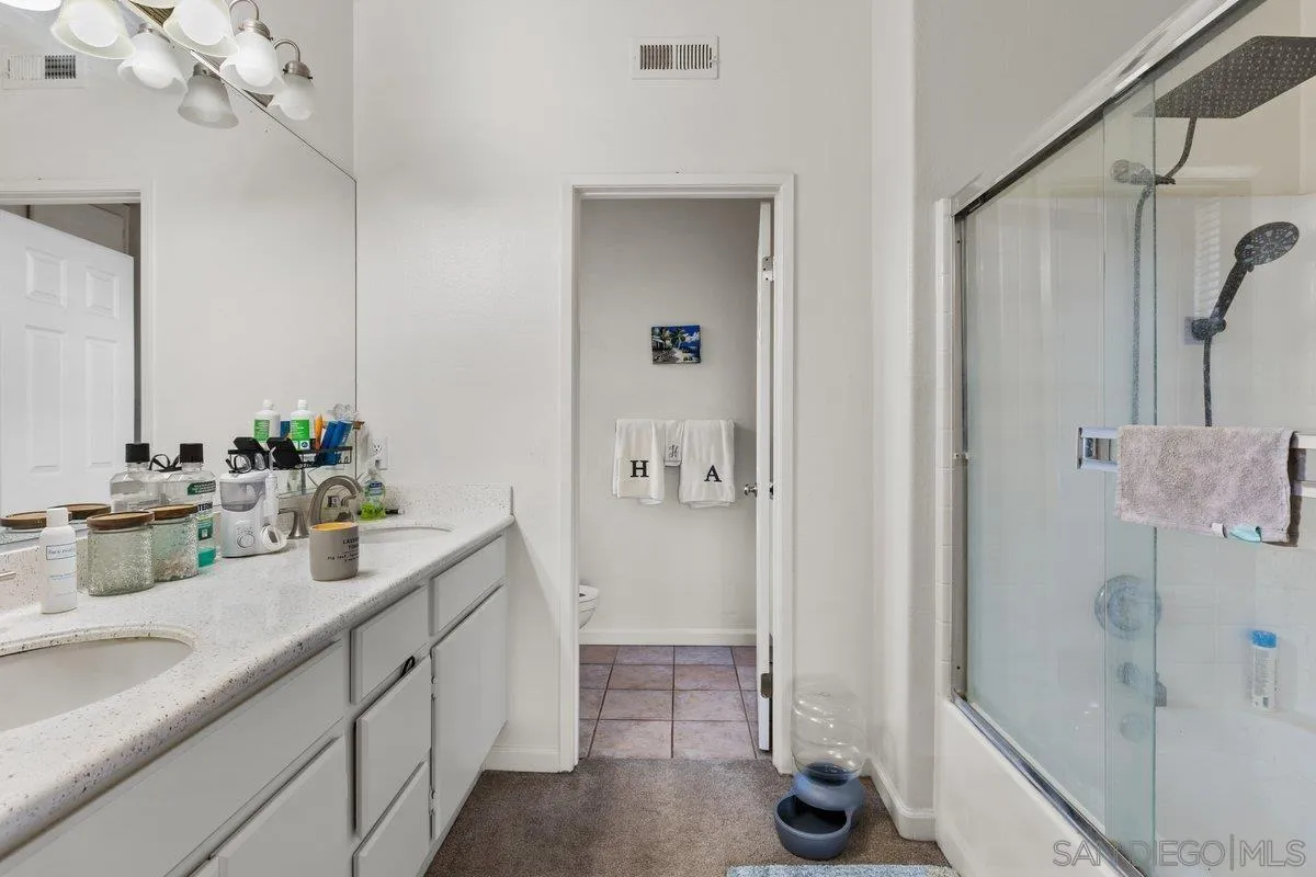 Photo #14: 250019032 Listing: Photo #14