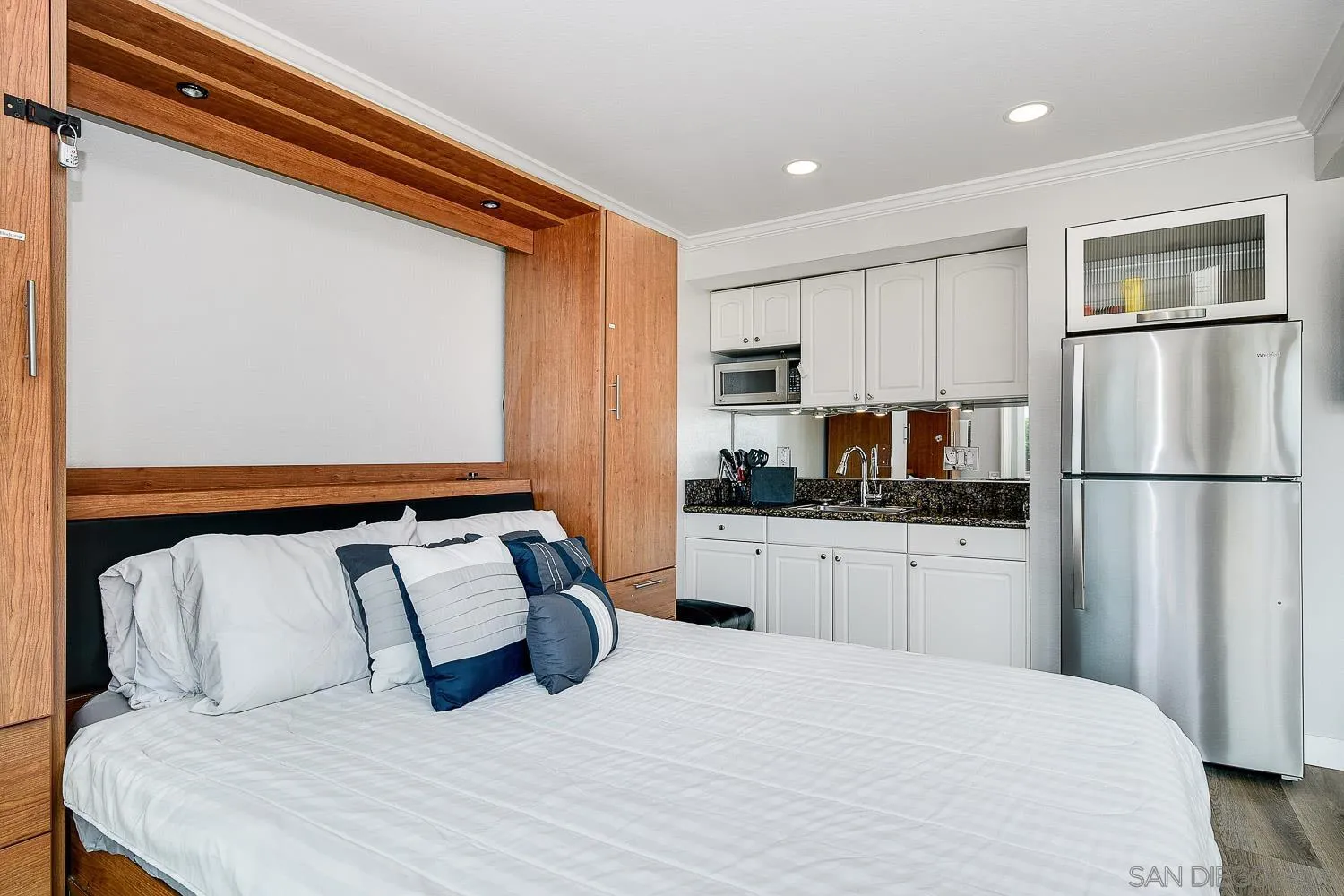 Photo #11: 250019090 Listing: Photo #11