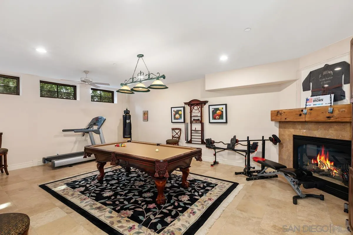 https://cdn.realtyfeed.com/cdn/127/250019108/e4eb3140ceb1415fab93b3250de57084.webp