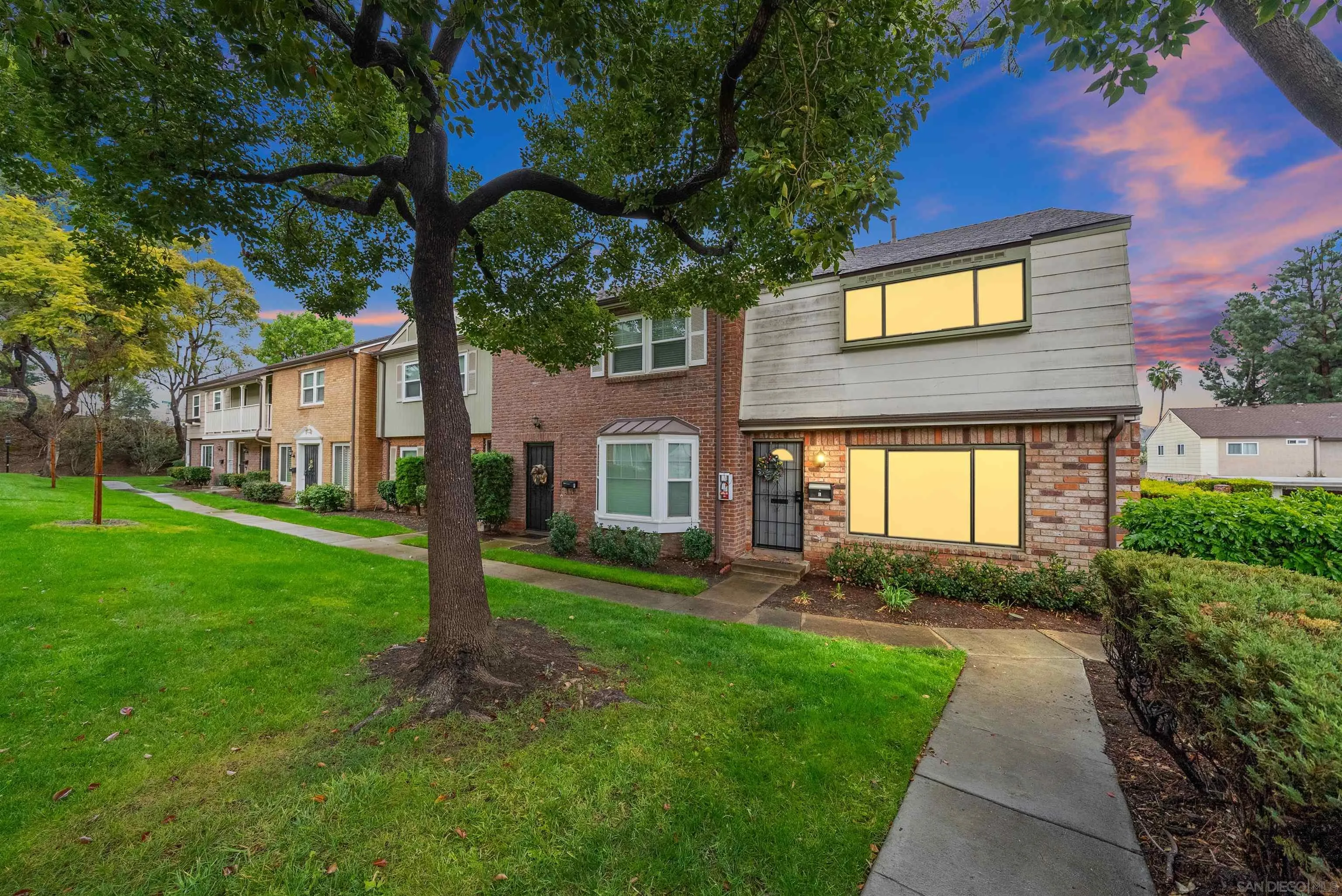 Photo #3: 250019201 Listing 