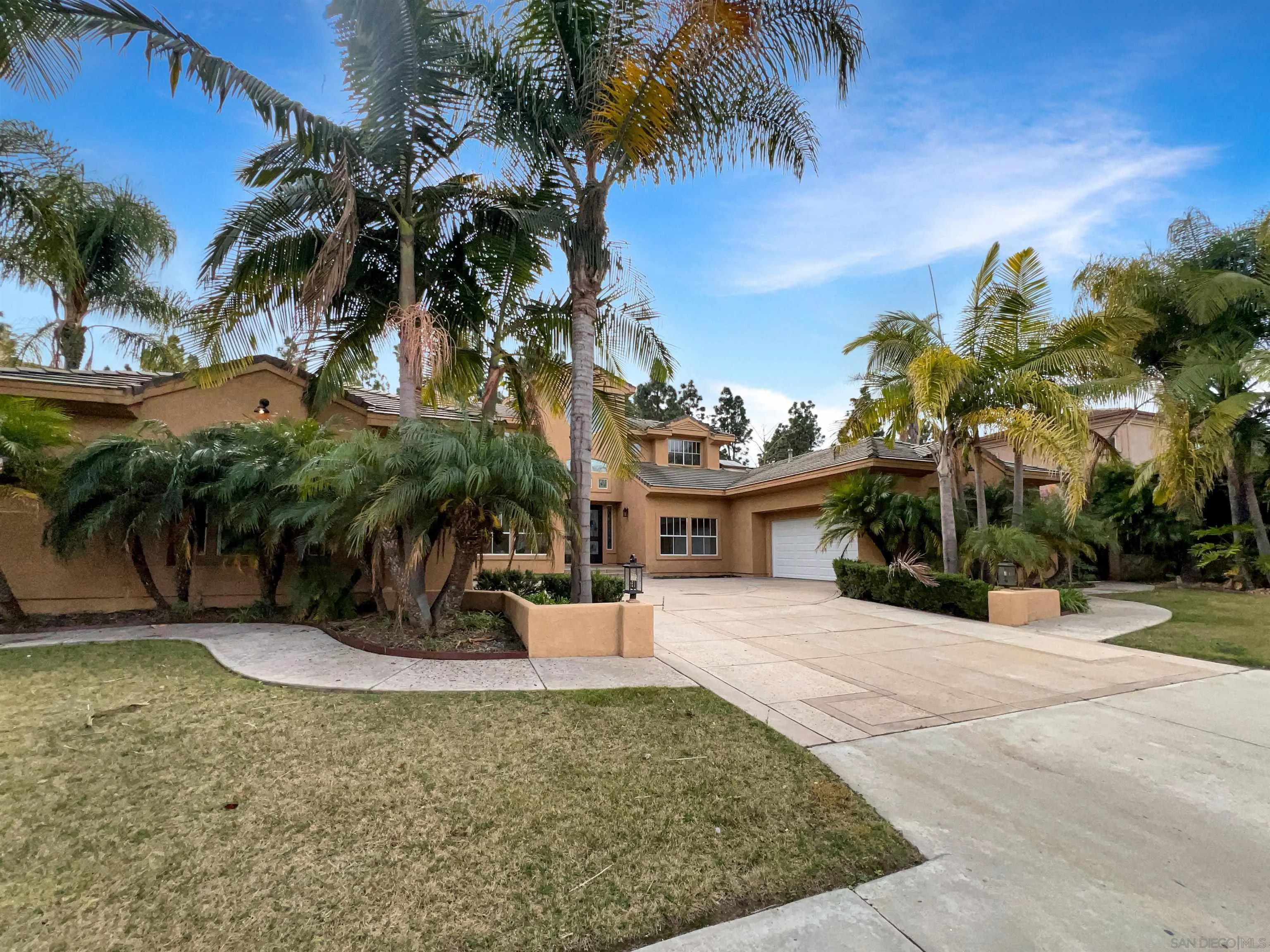 https://cdn.realtyfeed.com/cdn/127/250019217/03bd9aec29c616bf0468a83ad52115ae.webp