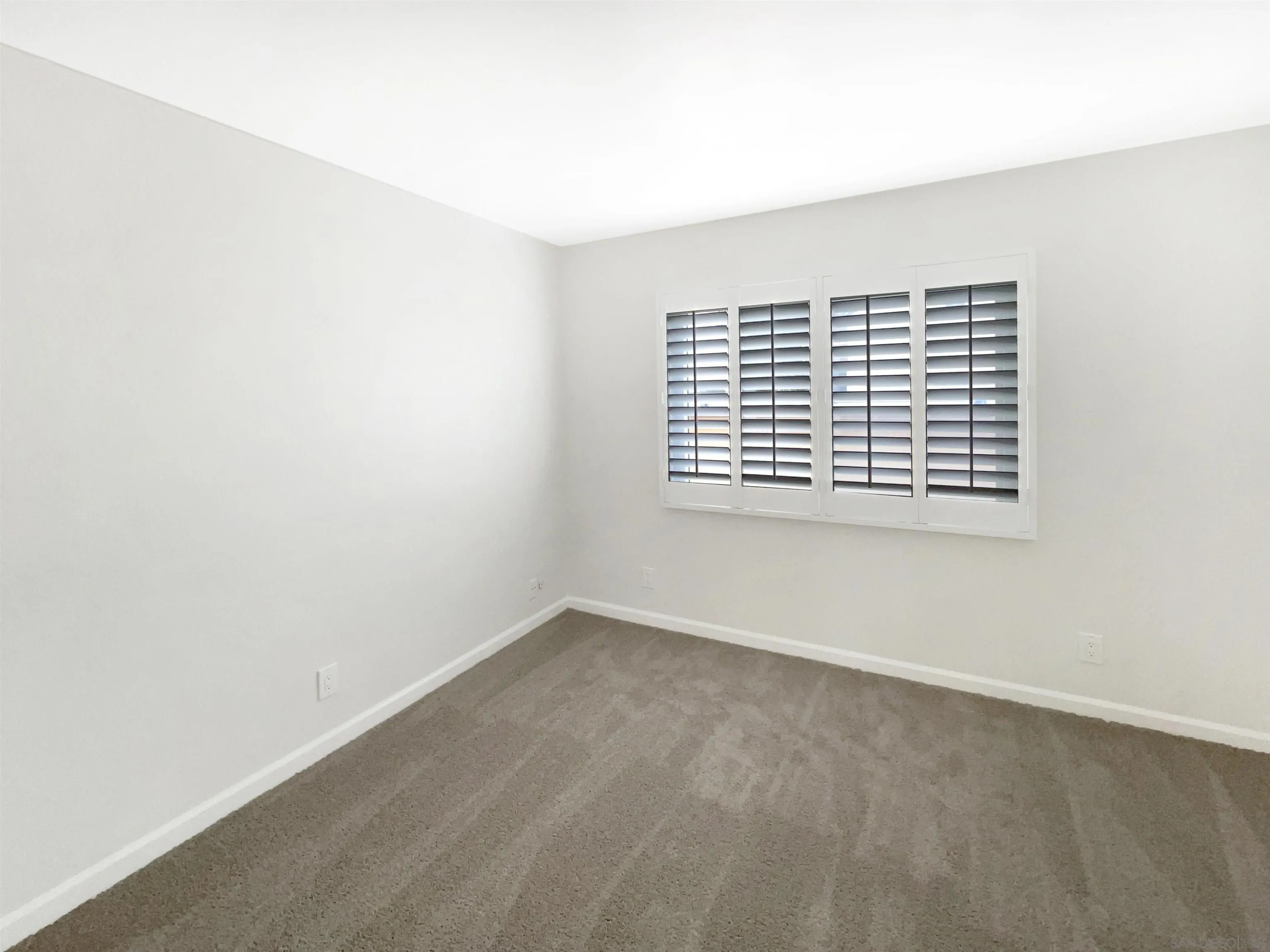 Photo #5: 250019226 Listing 