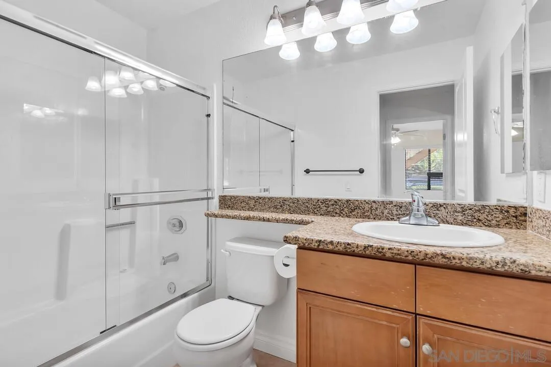 Photo #17: 250019237 Listing: Photo #17